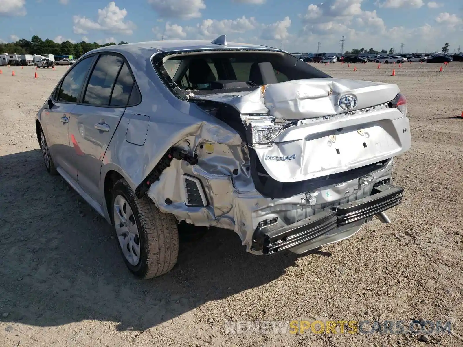 3 Photograph of a damaged car JTDEPMAE7MJ158872 TOYOTA COROLLA 2021