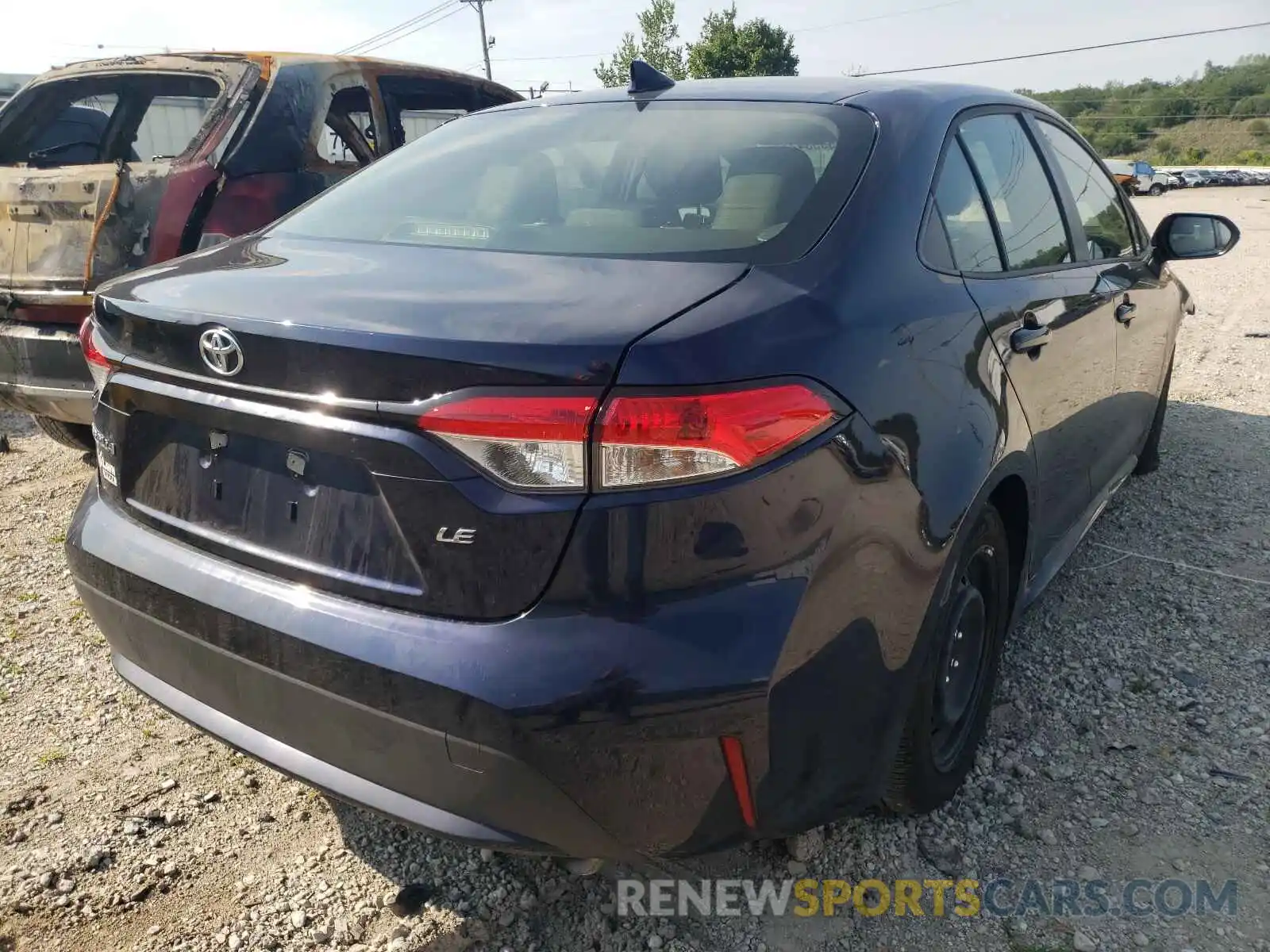 4 Photograph of a damaged car JTDEPMAE7MJ164607 TOYOTA COROLLA 2021