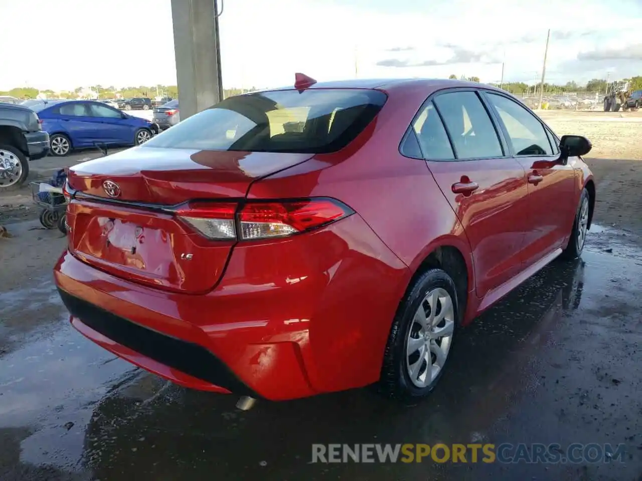 4 Photograph of a damaged car JTDEPMAE7MJ165627 TOYOTA COROLLA 2021