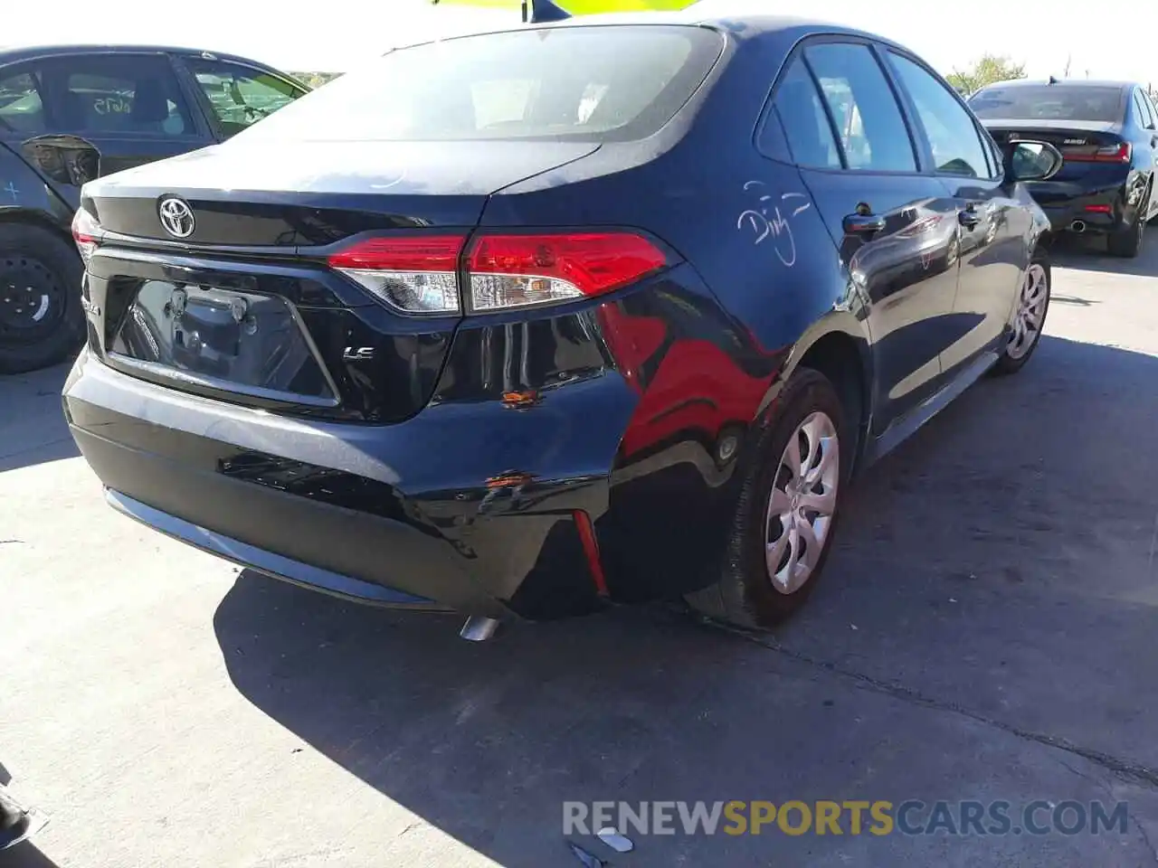 4 Photograph of a damaged car JTDEPMAE7MJ175770 TOYOTA COROLLA 2021