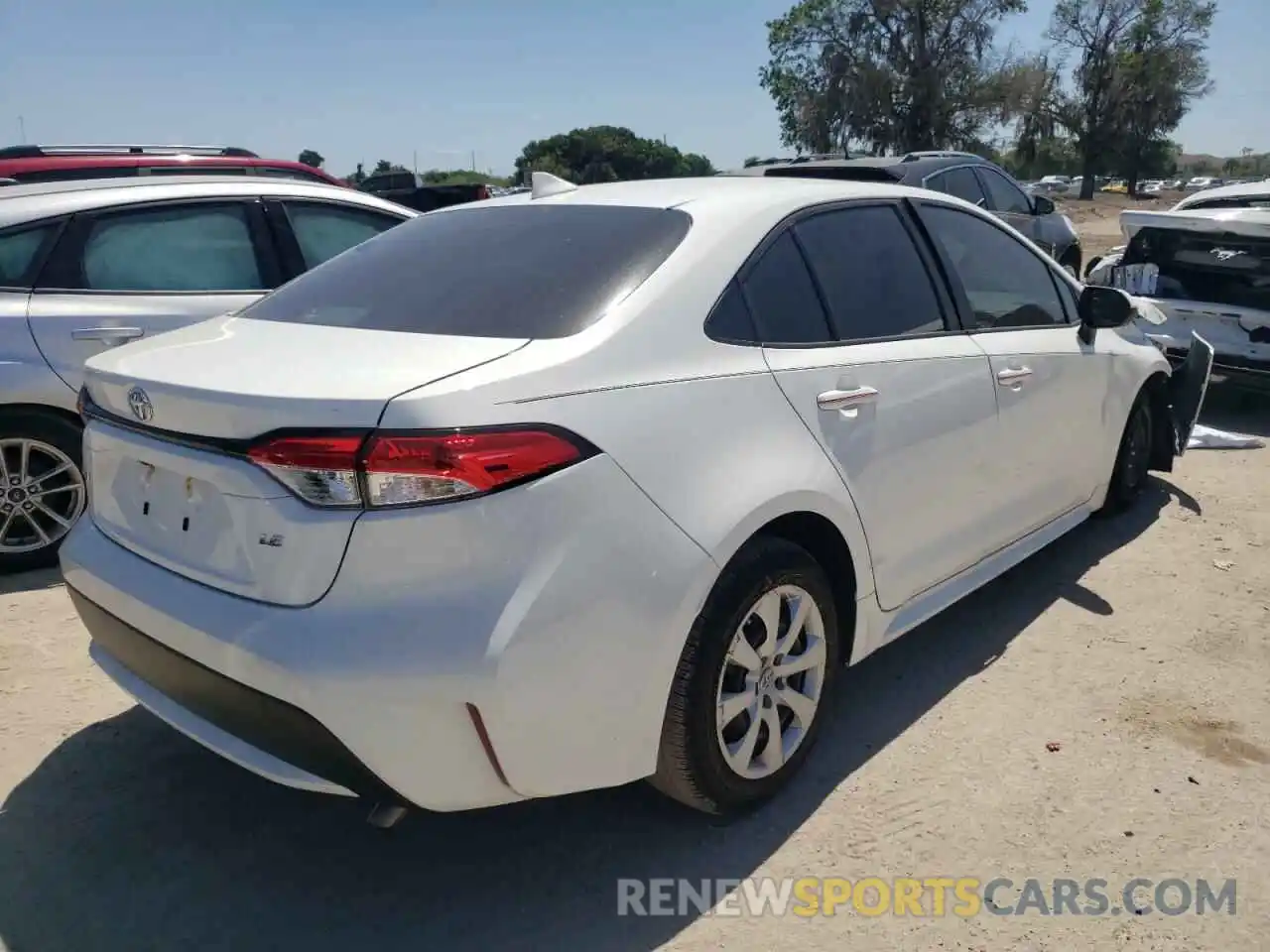 4 Photograph of a damaged car JTDEPMAE7MJ176594 TOYOTA COROLLA 2021