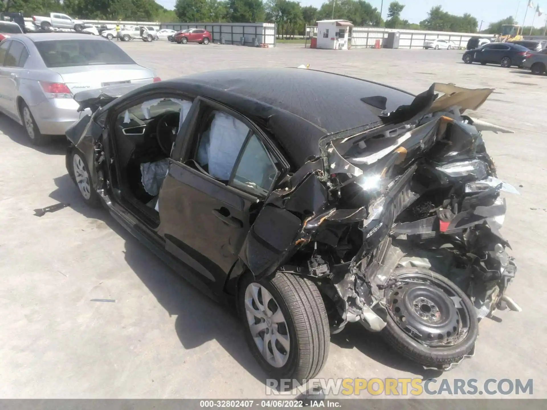 6 Photograph of a damaged car JTDEPMAE7MJ183058 TOYOTA COROLLA 2021