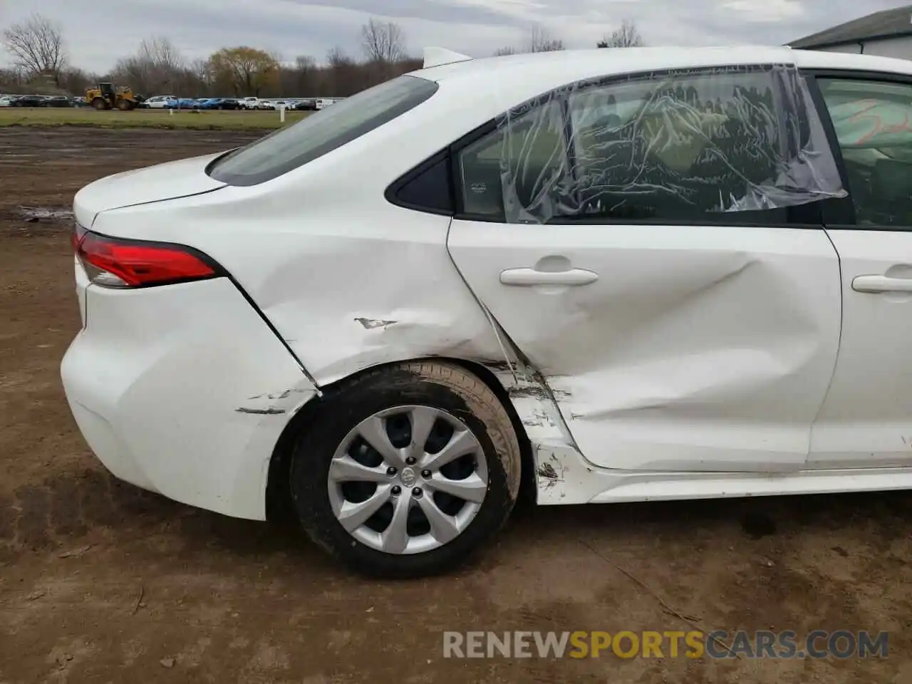 9 Photograph of a damaged car JTDEPMAE7MJ184467 TOYOTA COROLLA 2021