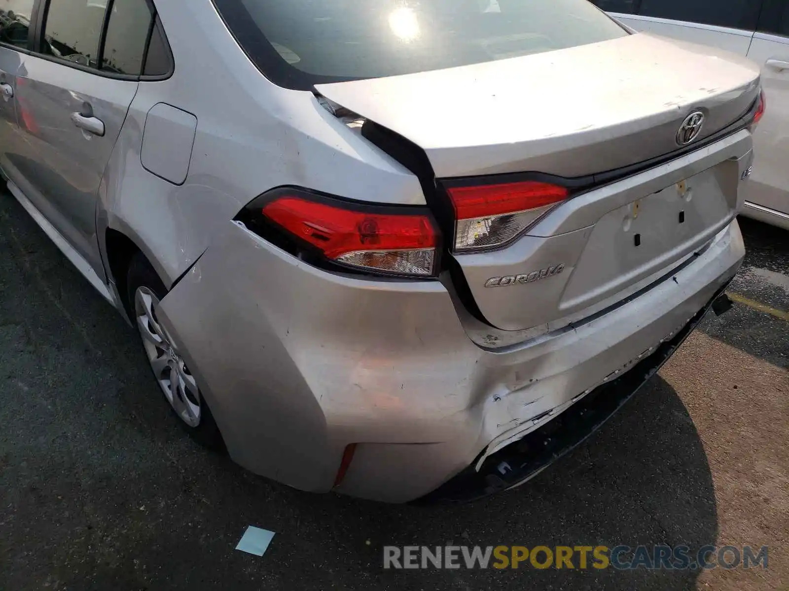 9 Photograph of a damaged car JTDEPMAE7MJ186333 TOYOTA COROLLA 2021