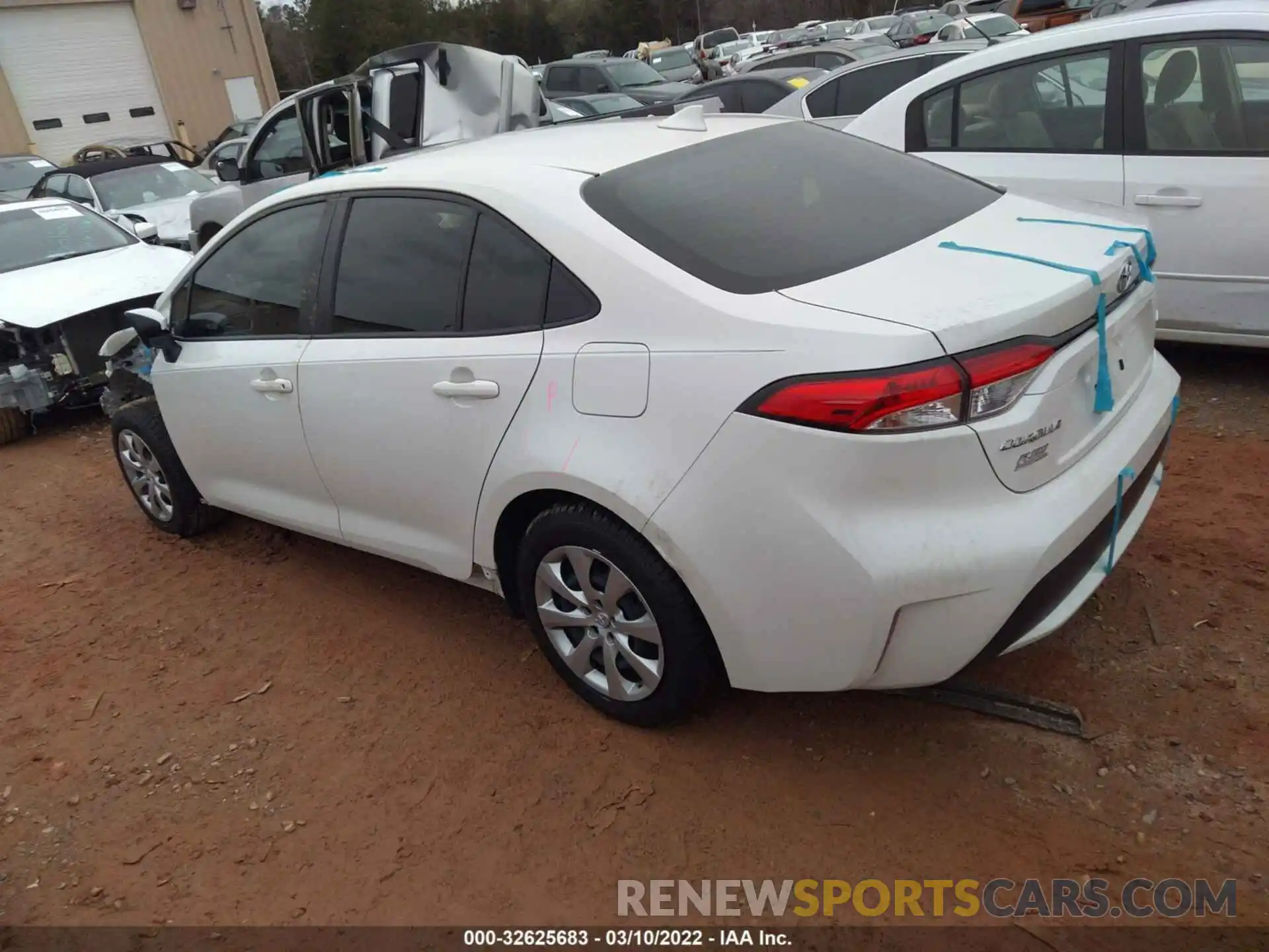 3 Photograph of a damaged car JTDEPMAE8MJ118087 TOYOTA COROLLA 2021