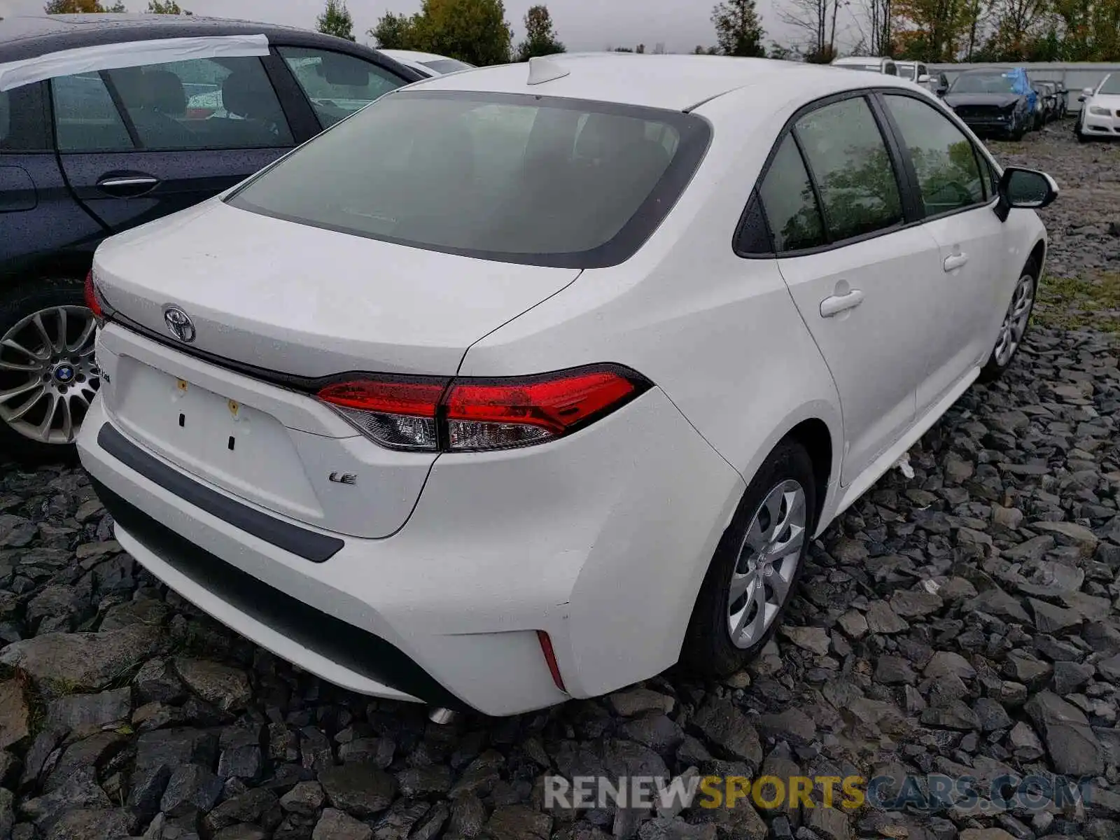 4 Photograph of a damaged car JTDEPMAE8MJ120387 TOYOTA COROLLA 2021