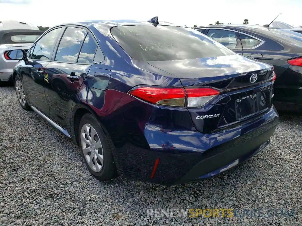 3 Photograph of a damaged car JTDEPMAE8MJ125797 TOYOTA COROLLA 2021