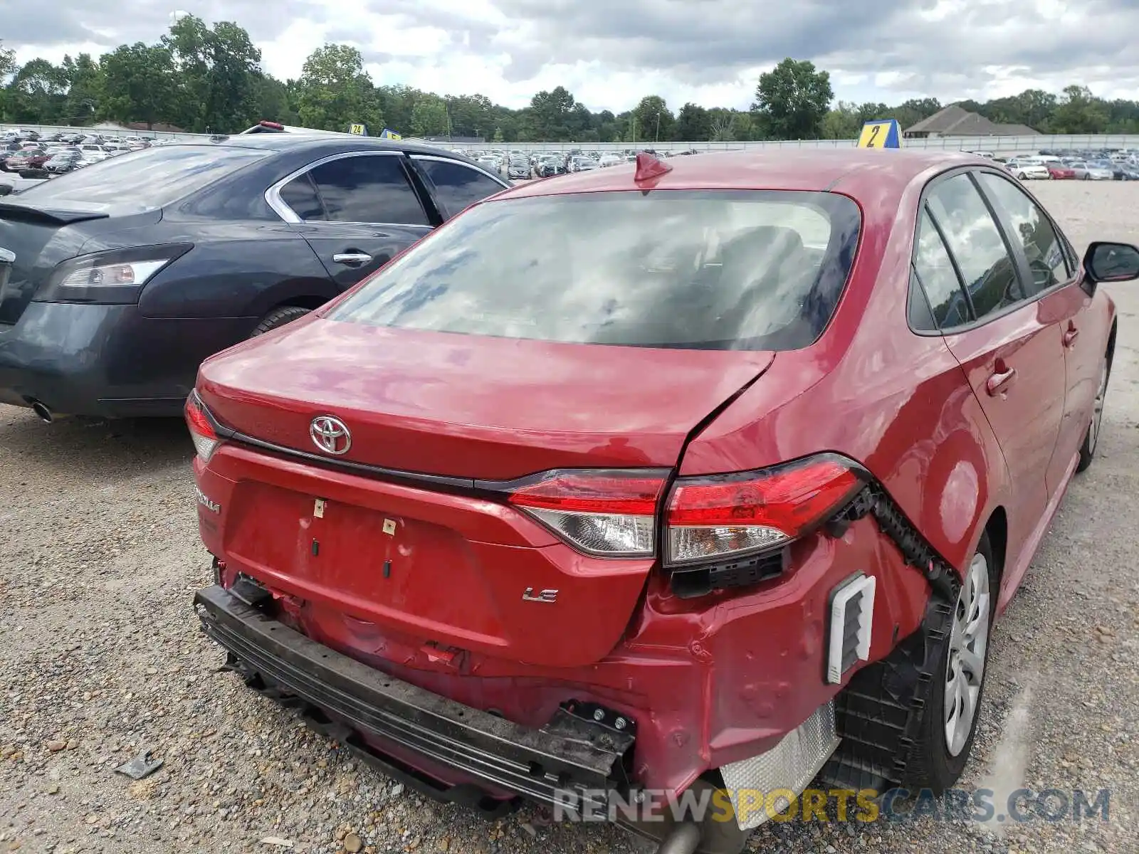 4 Photograph of a damaged car JTDEPMAE8MJ129011 TOYOTA COROLLA 2021