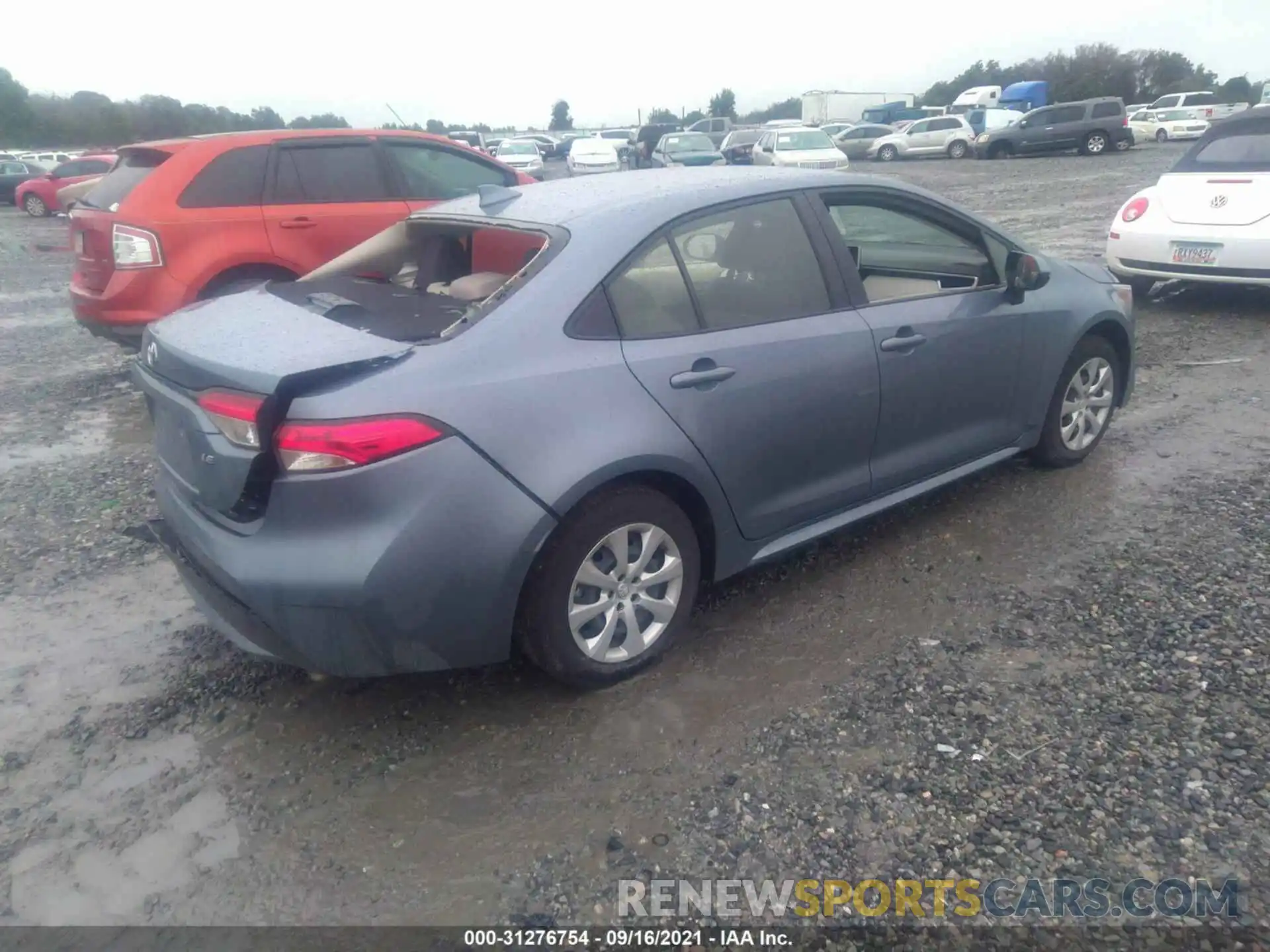 4 Photograph of a damaged car JTDEPMAE8MJ130658 TOYOTA COROLLA 2021