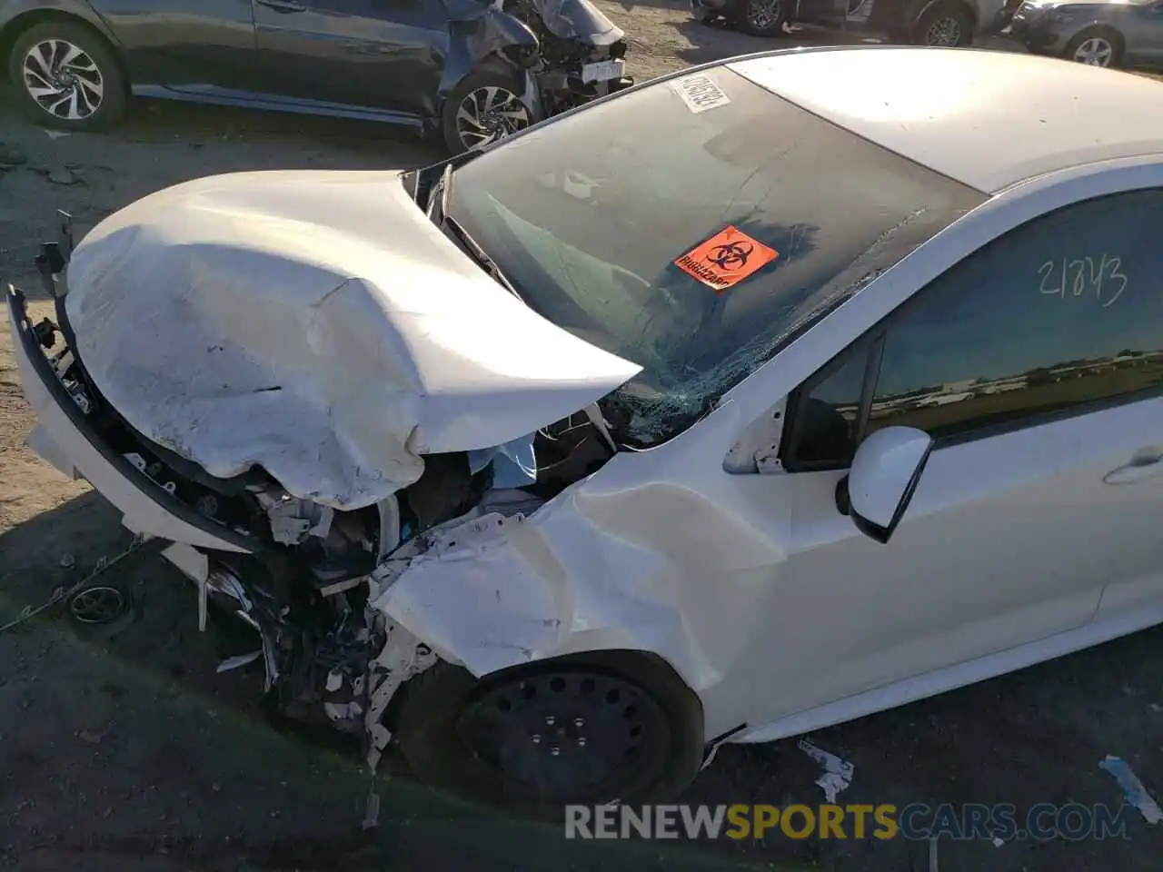 9 Photograph of a damaged car JTDEPMAE8MJ131051 TOYOTA COROLLA 2021