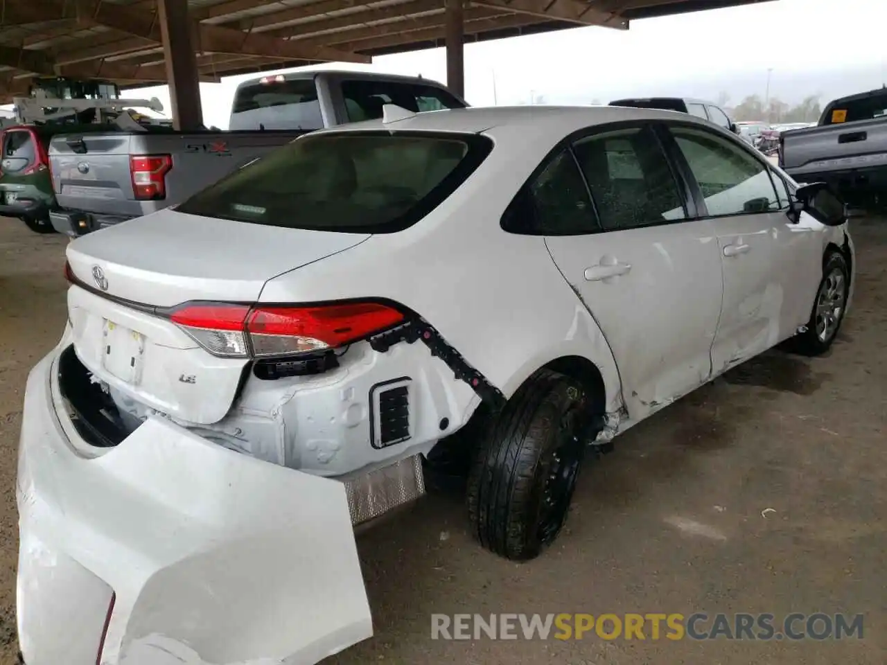 4 Photograph of a damaged car JTDEPMAE8MJ134578 TOYOTA COROLLA 2021