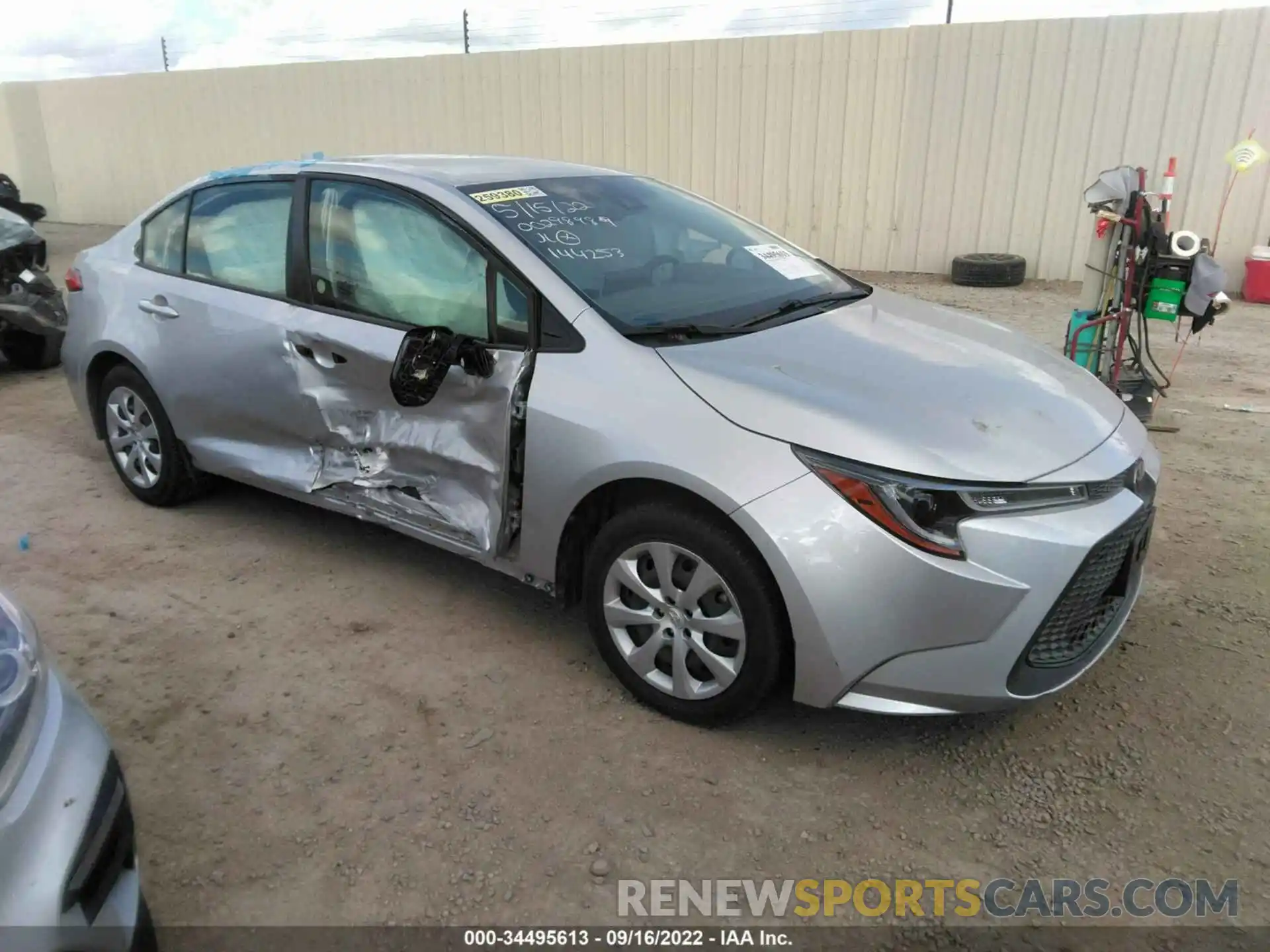 1 Photograph of a damaged car JTDEPMAE8MJ144253 TOYOTA COROLLA 2021