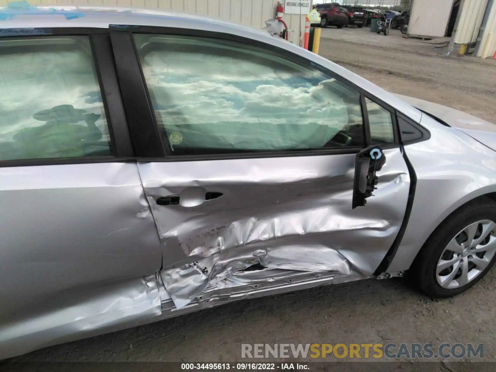 6 Photograph of a damaged car JTDEPMAE8MJ144253 TOYOTA COROLLA 2021