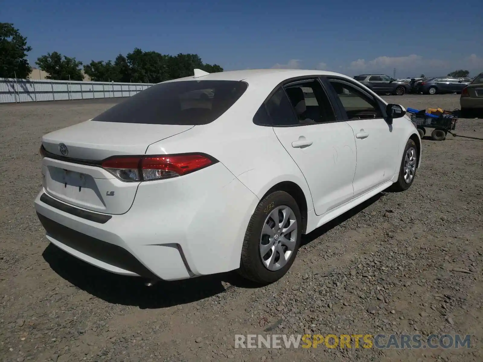 4 Photograph of a damaged car JTDEPMAE8MJ144320 TOYOTA COROLLA 2021