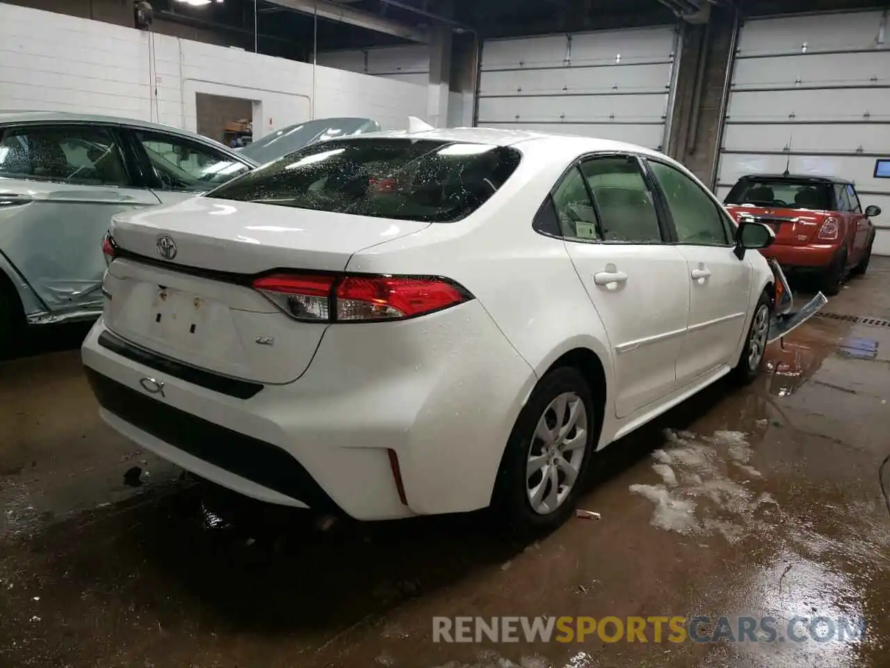 4 Photograph of a damaged car JTDEPMAE8MJ146195 TOYOTA COROLLA 2021