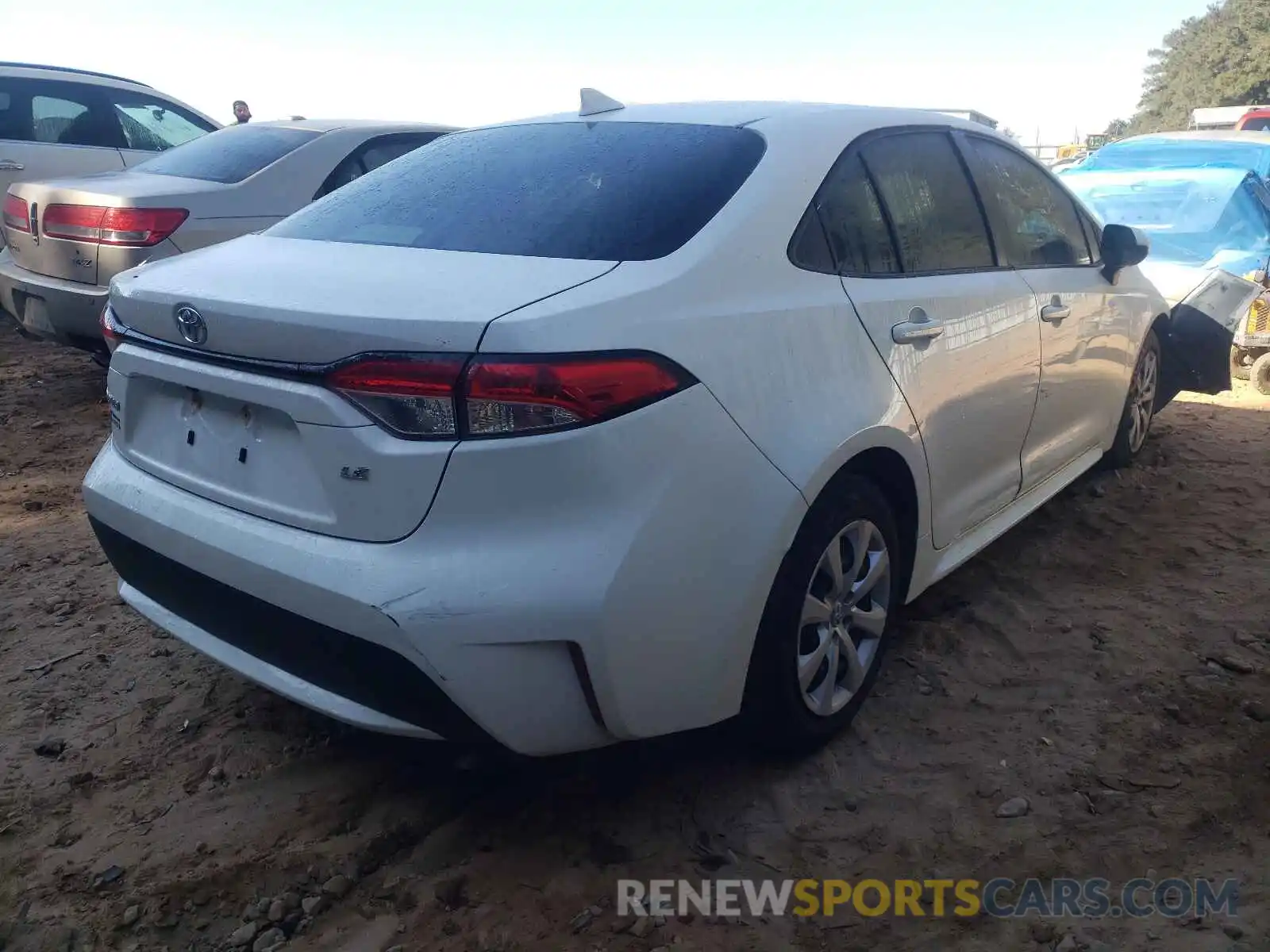 4 Photograph of a damaged car JTDEPMAE8MJ148237 TOYOTA COROLLA 2021