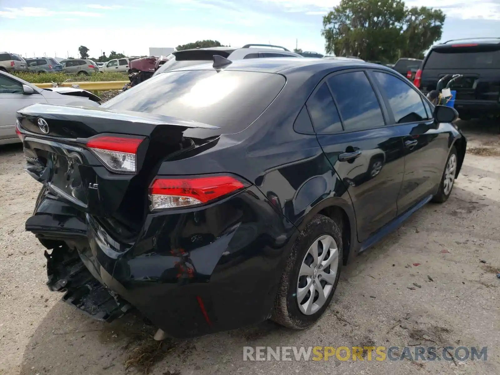 4 Photograph of a damaged car JTDEPMAE8MJ149355 TOYOTA COROLLA 2021