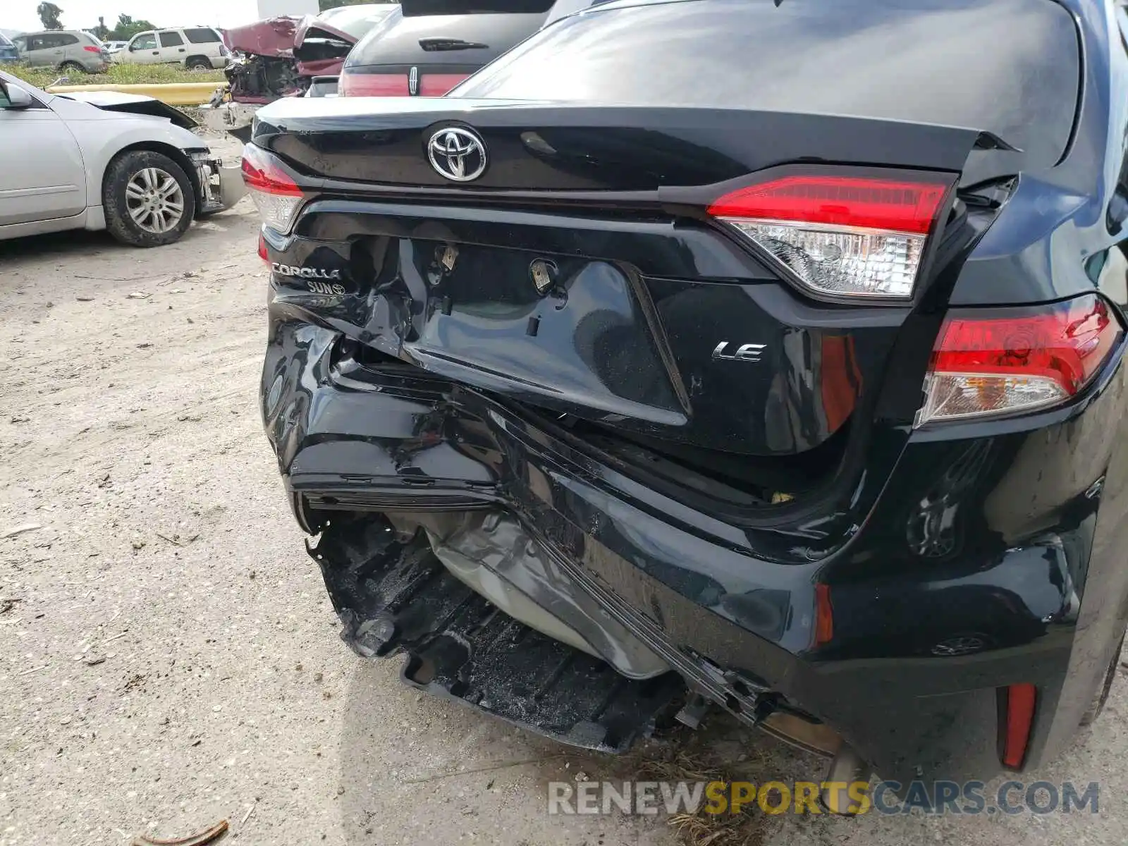 9 Photograph of a damaged car JTDEPMAE8MJ149355 TOYOTA COROLLA 2021