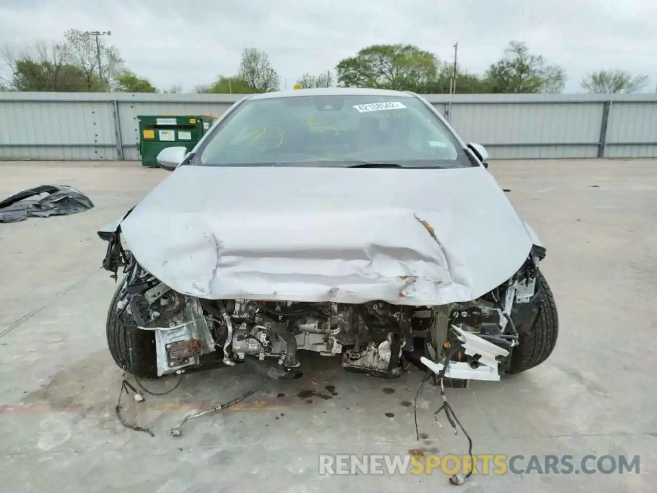 9 Photograph of a damaged car JTDEPMAE8MJ154359 TOYOTA COROLLA 2021