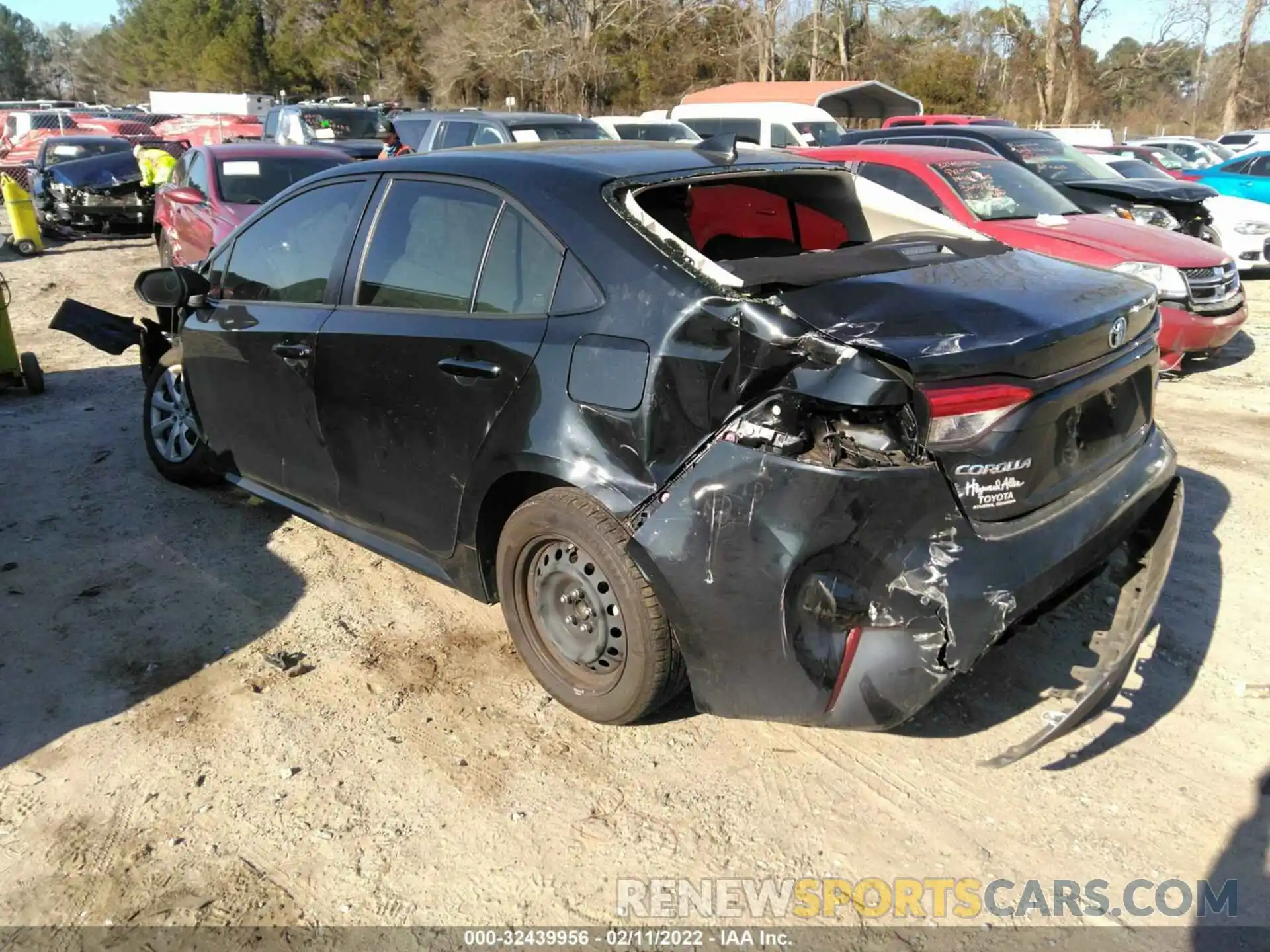 3 Photograph of a damaged car JTDEPMAE8MJ155222 TOYOTA COROLLA 2021