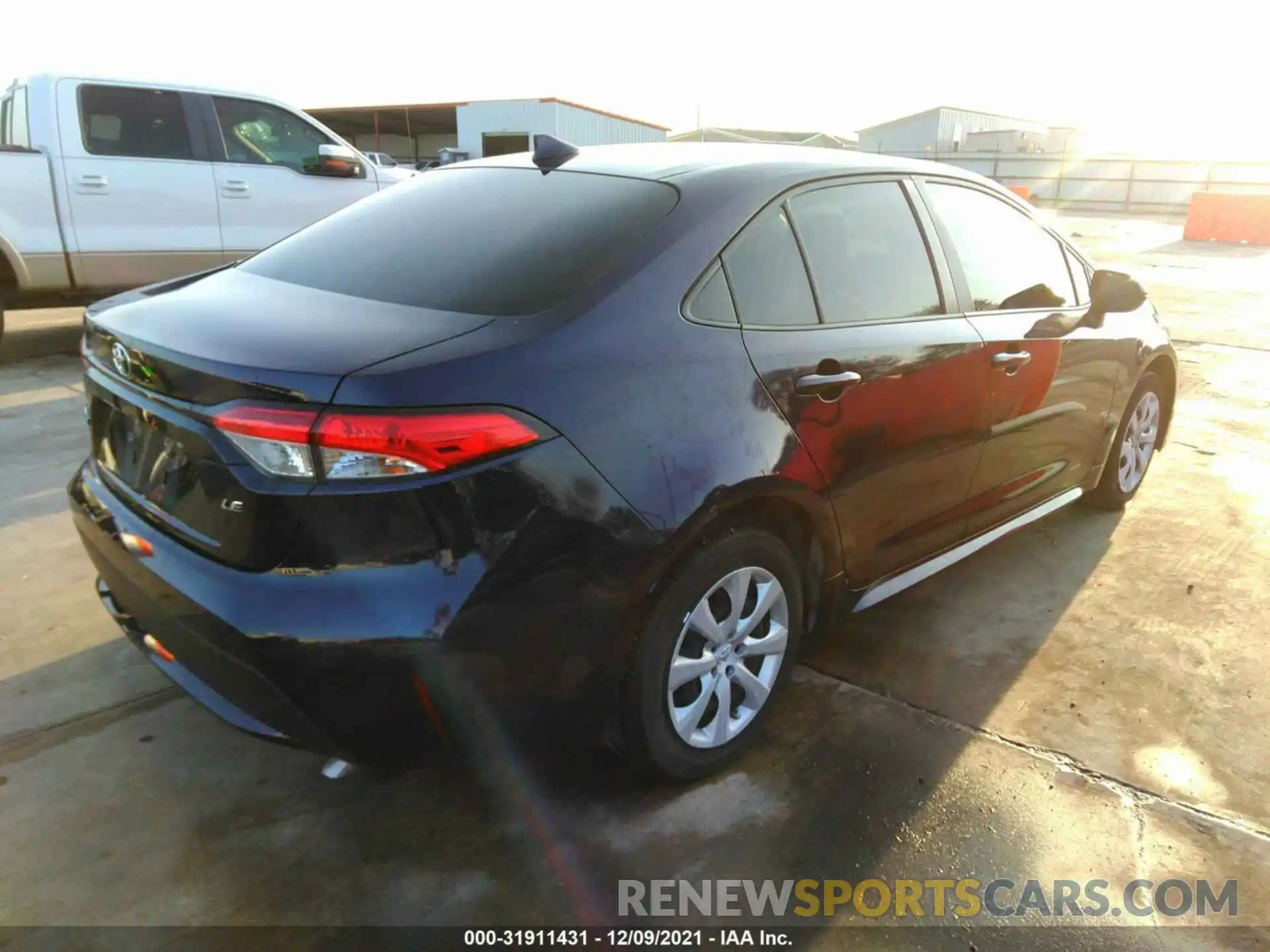 4 Photograph of a damaged car JTDEPMAE8MJ160940 TOYOTA COROLLA 2021