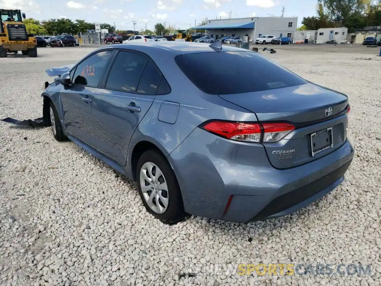 3 Photograph of a damaged car JTDEPMAE8MJ163014 TOYOTA COROLLA 2021