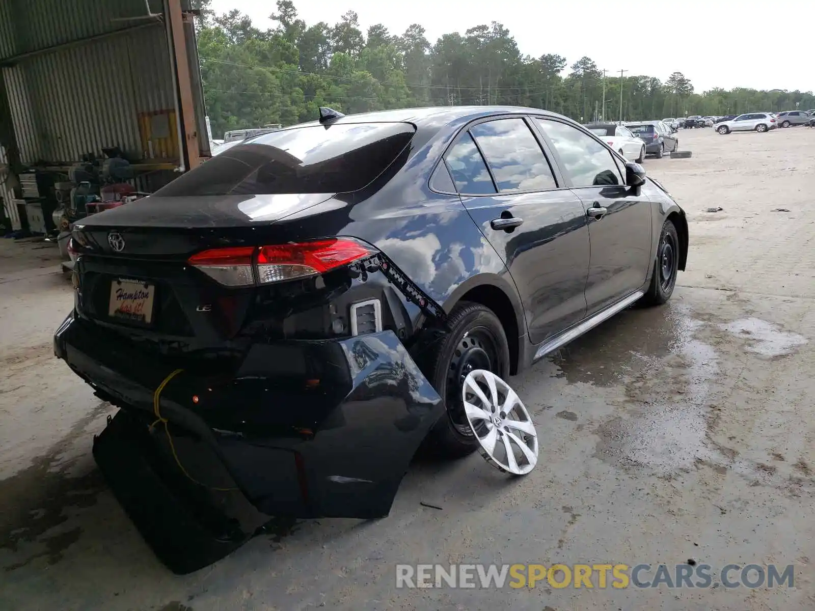 4 Photograph of a damaged car JTDEPMAE8MJ163143 TOYOTA COROLLA 2021