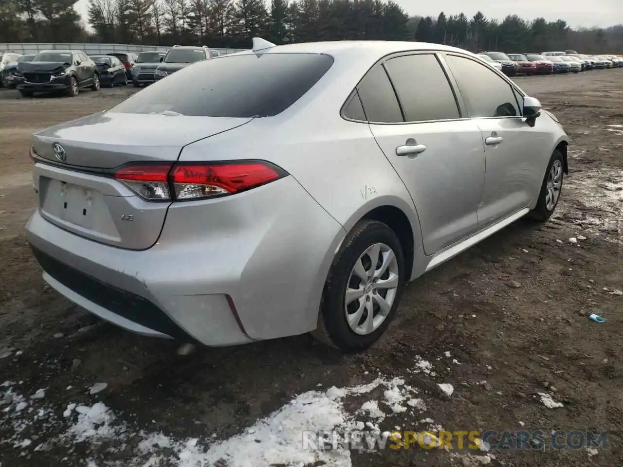 4 Photograph of a damaged car JTDEPMAE8MJ163420 TOYOTA COROLLA 2021