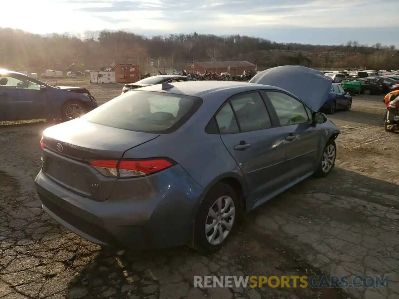 4 Photograph of a damaged car JTDEPMAE8MJ165362 TOYOTA COROLLA 2021