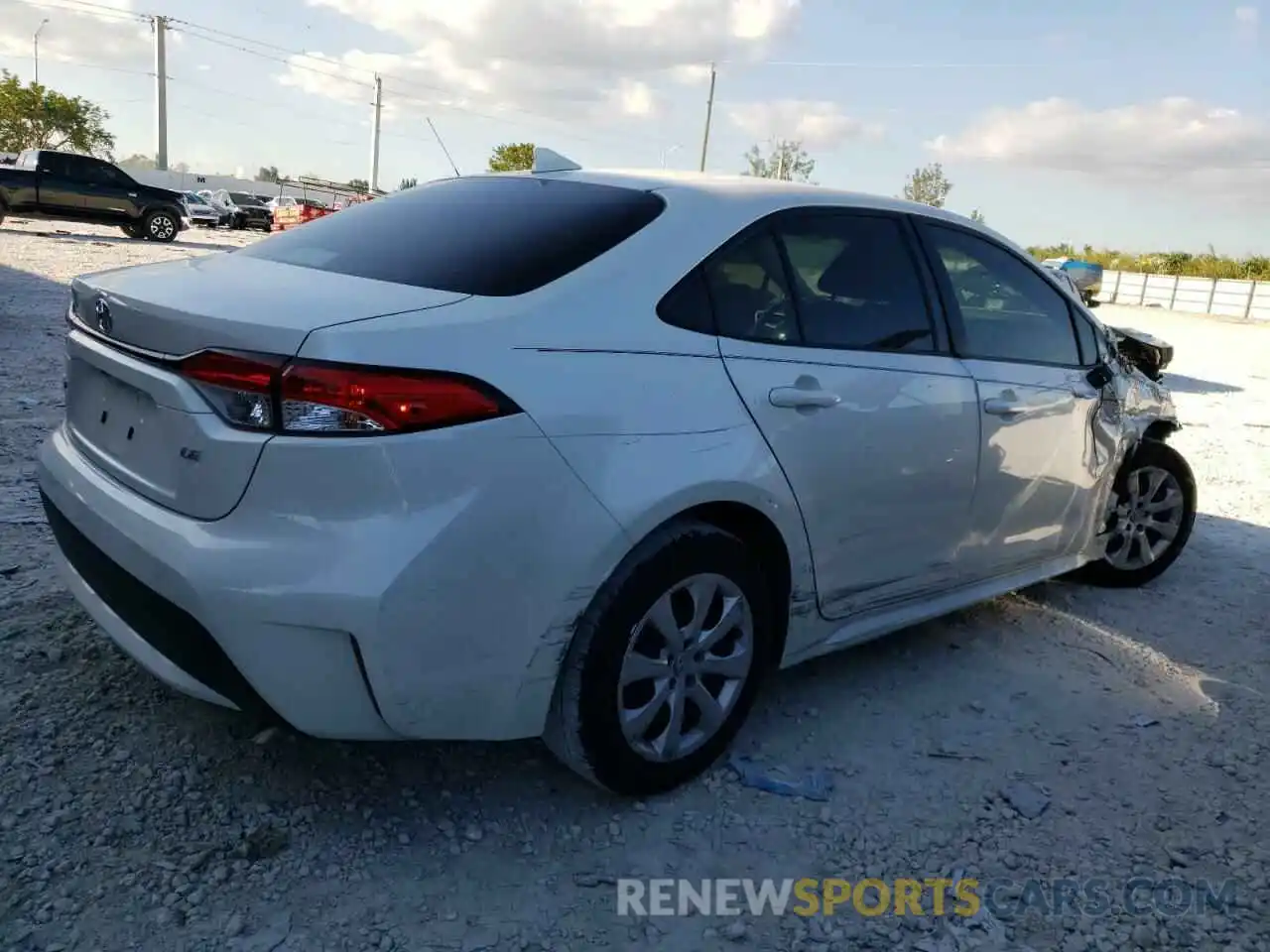 4 Photograph of a damaged car JTDEPMAE8MJ167810 TOYOTA COROLLA 2021