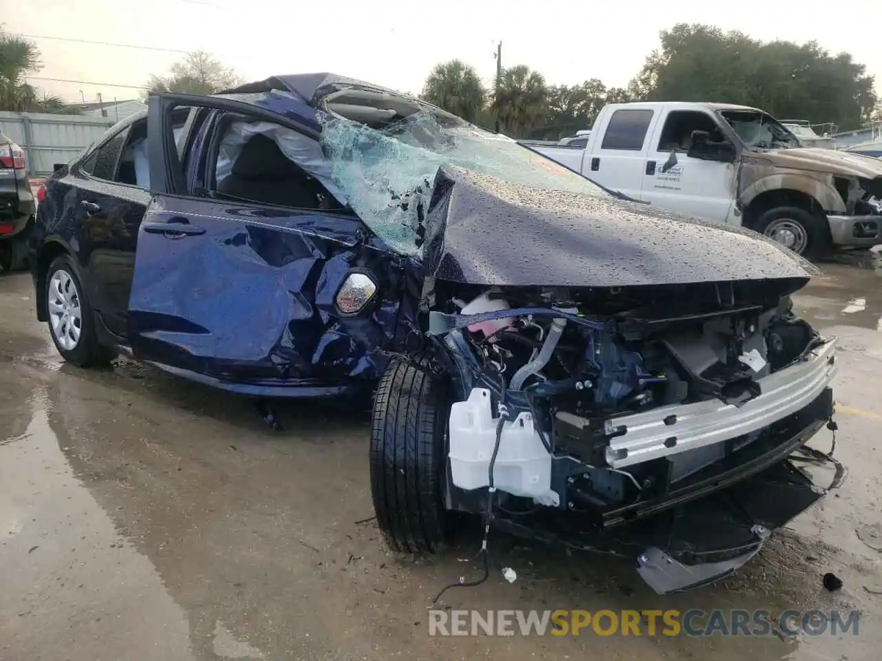 1 Photograph of a damaged car JTDEPMAE8MJ171436 TOYOTA COROLLA 2021