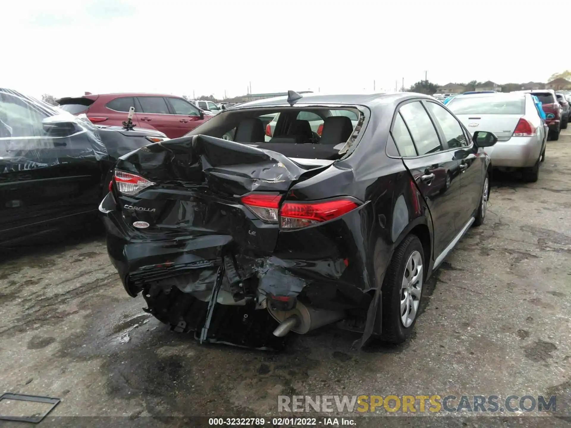 4 Photograph of a damaged car JTDEPMAE8MJ180119 TOYOTA COROLLA 2021