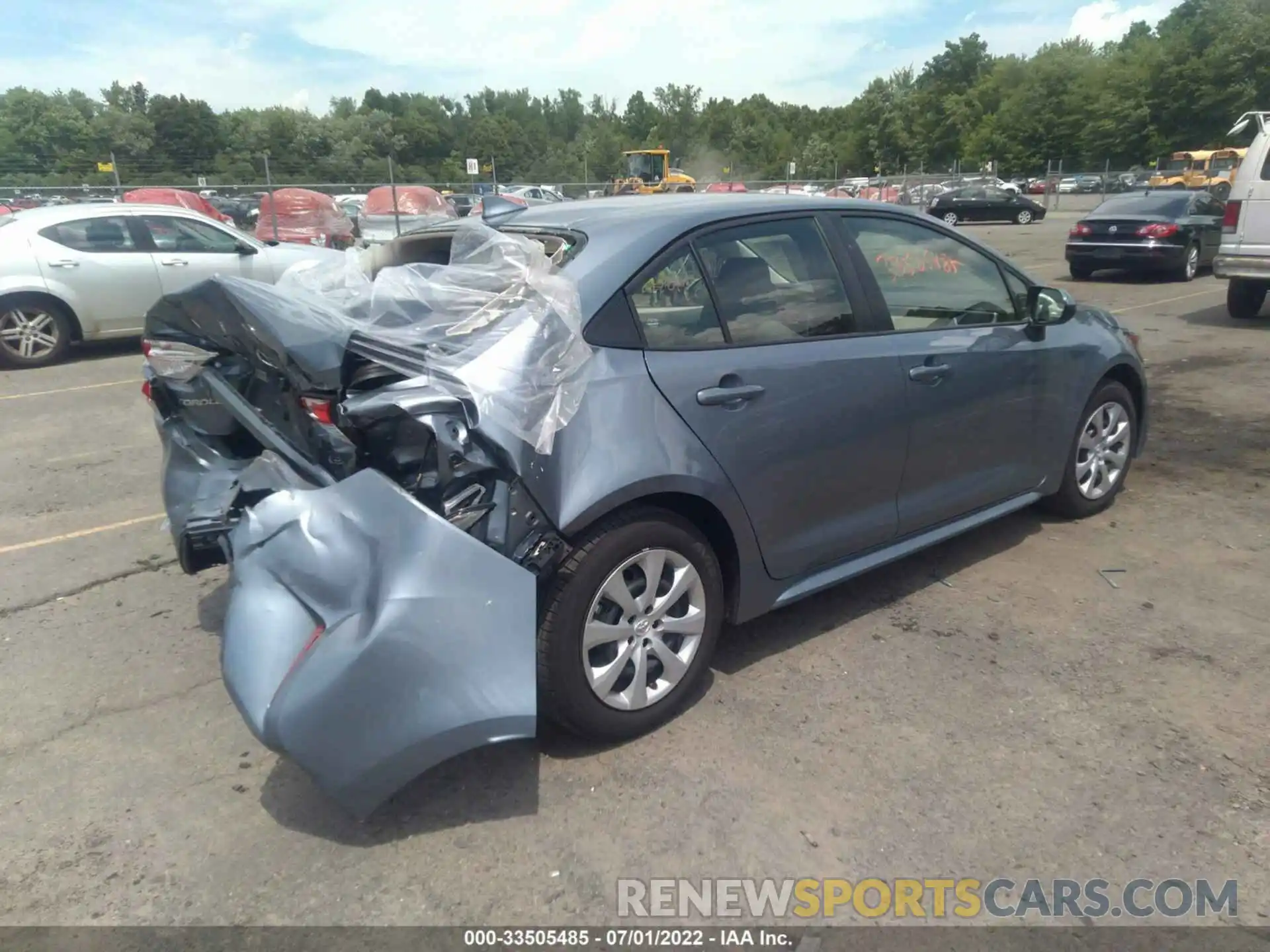 4 Photograph of a damaged car JTDEPMAE8MJ184624 TOYOTA COROLLA 2021