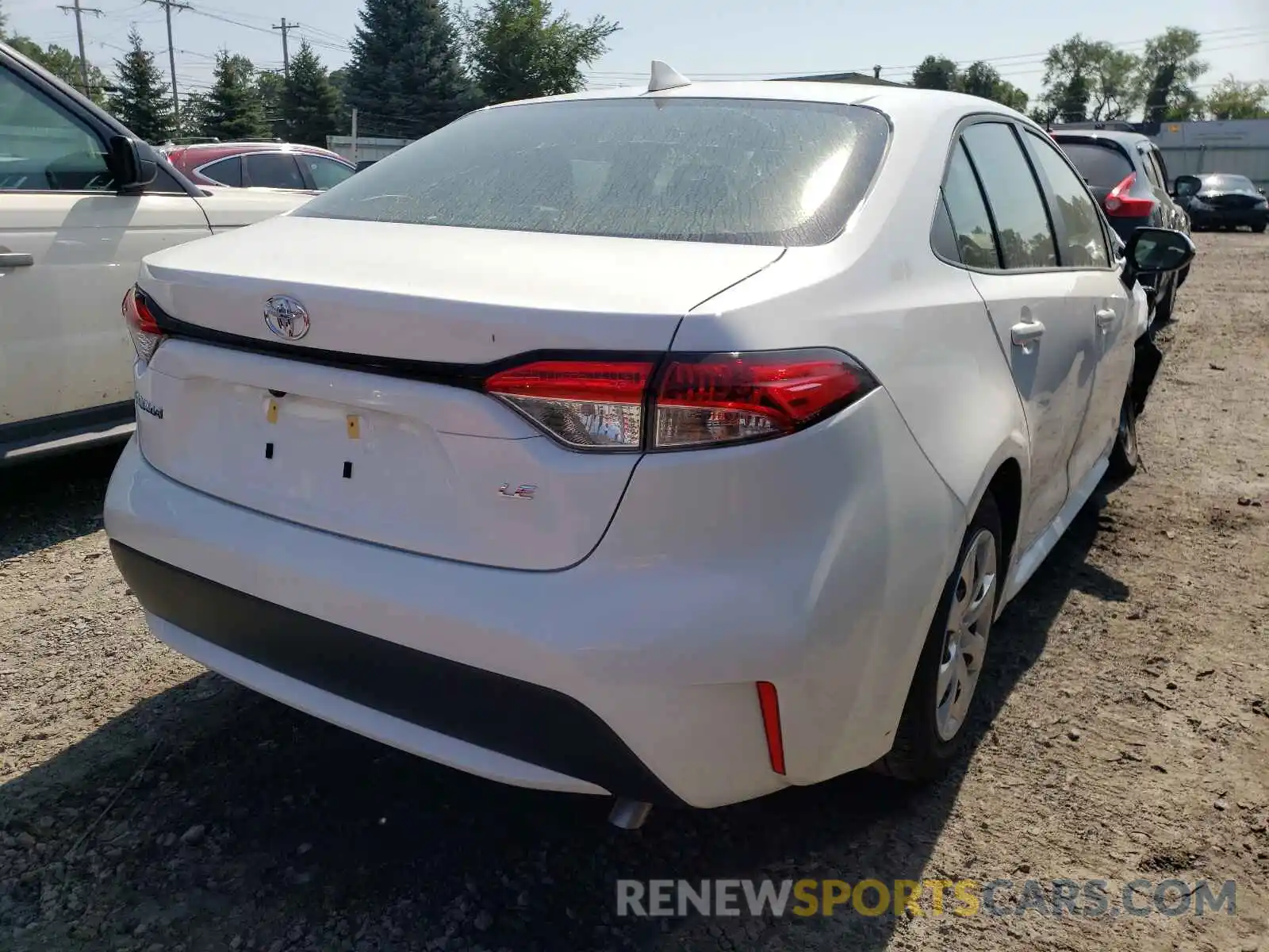 4 Photograph of a damaged car JTDEPMAE8MJ188964 TOYOTA COROLLA 2021