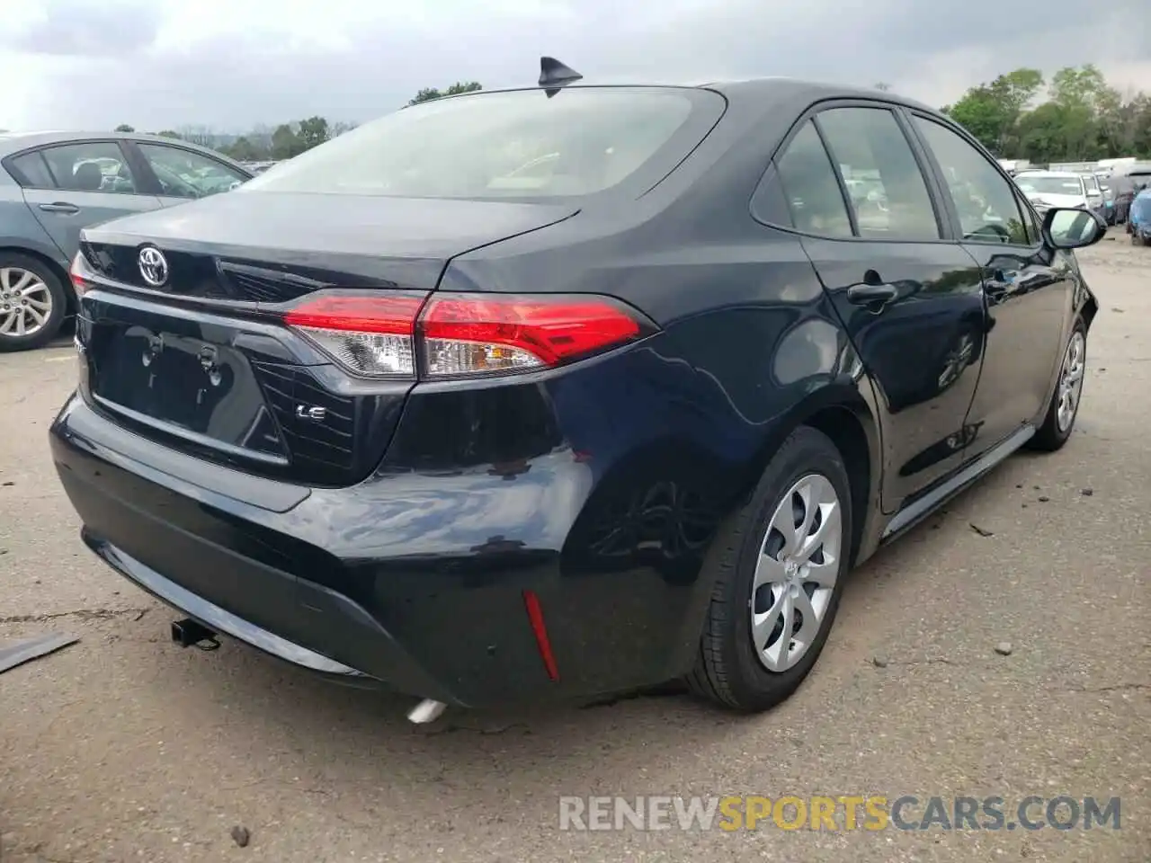 4 Photograph of a damaged car JTDEPMAE8MJ189354 TOYOTA COROLLA 2021