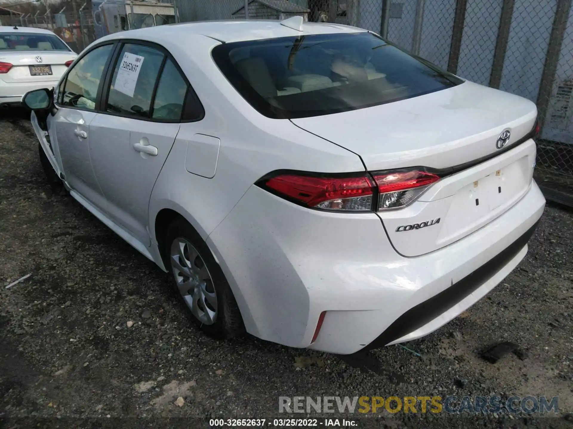 3 Photograph of a damaged car JTDEPMAE9MJ117269 TOYOTA COROLLA 2021