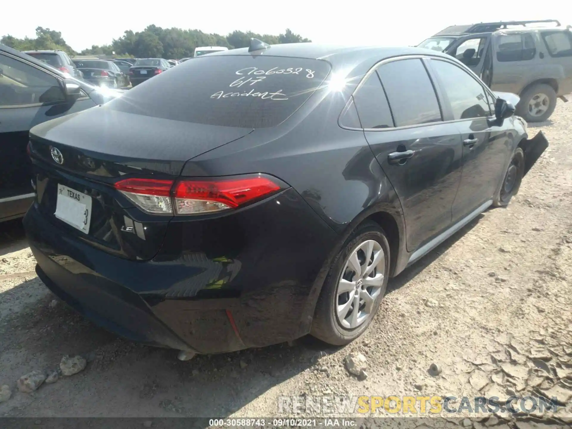 4 Photograph of a damaged car JTDEPMAE9MJ127106 TOYOTA COROLLA 2021