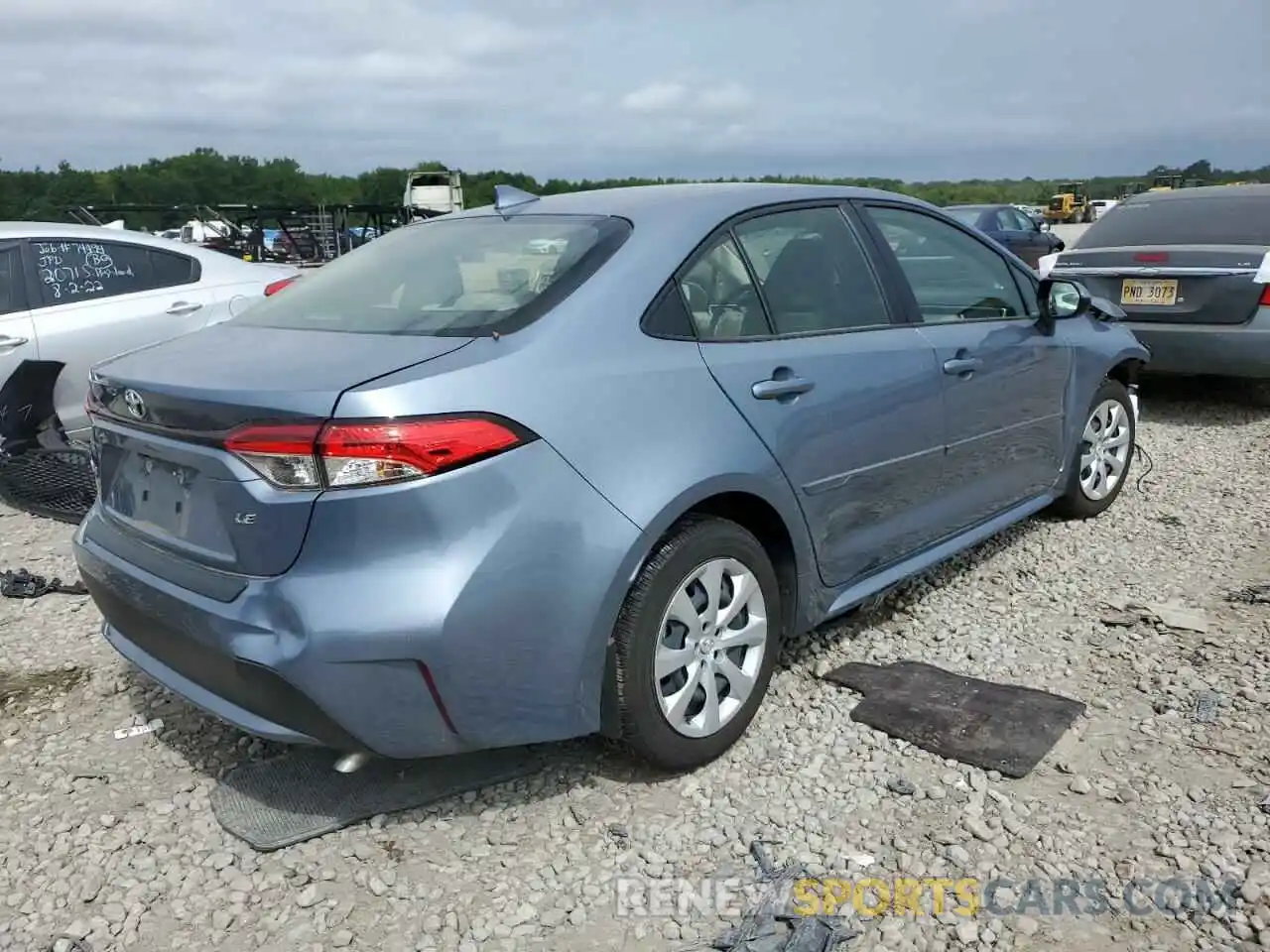 4 Photograph of a damaged car JTDEPMAE9MJ130698 TOYOTA COROLLA 2021