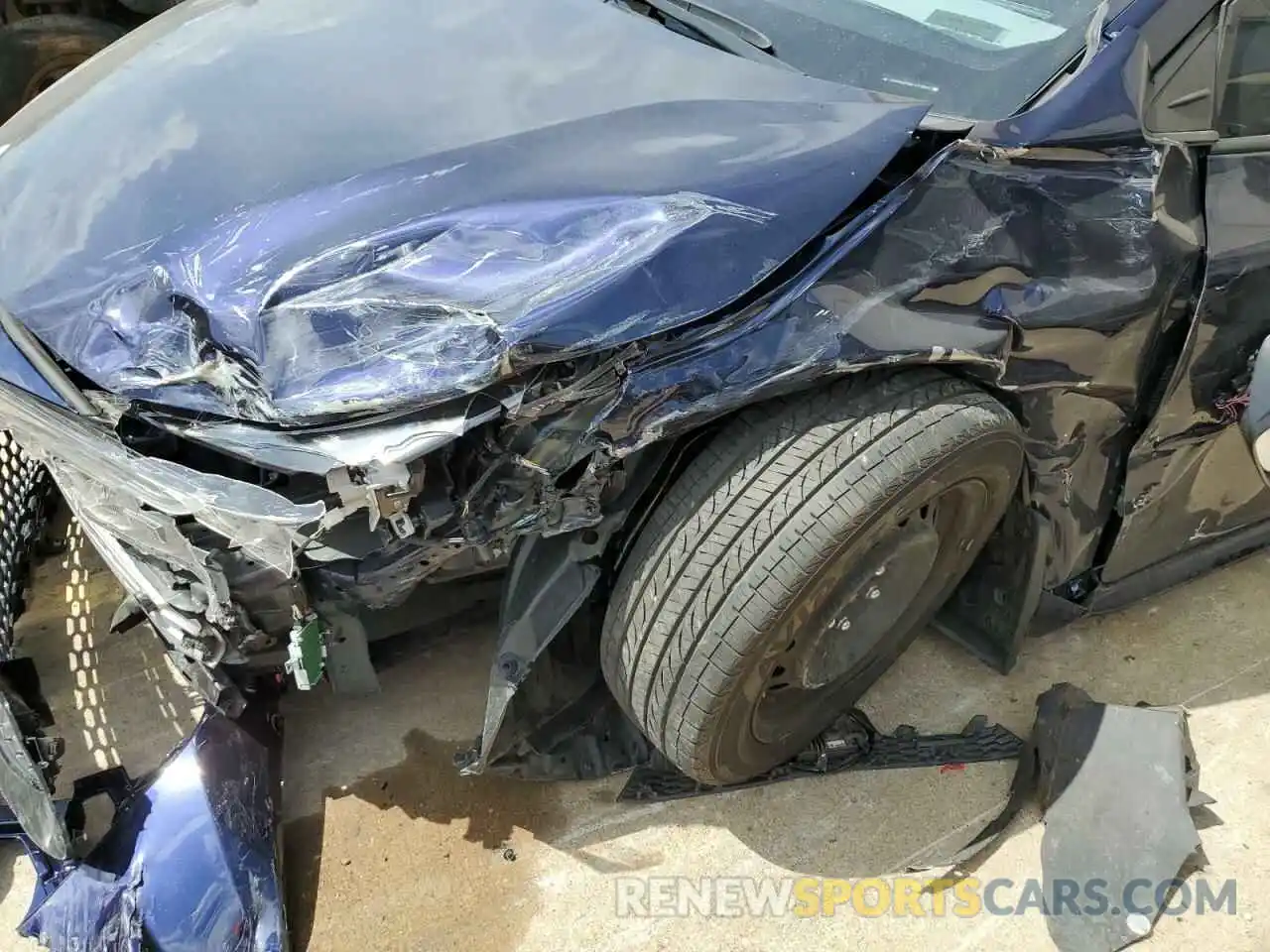 9 Photograph of a damaged car JTDEPMAE9MJ133360 TOYOTA COROLLA 2021