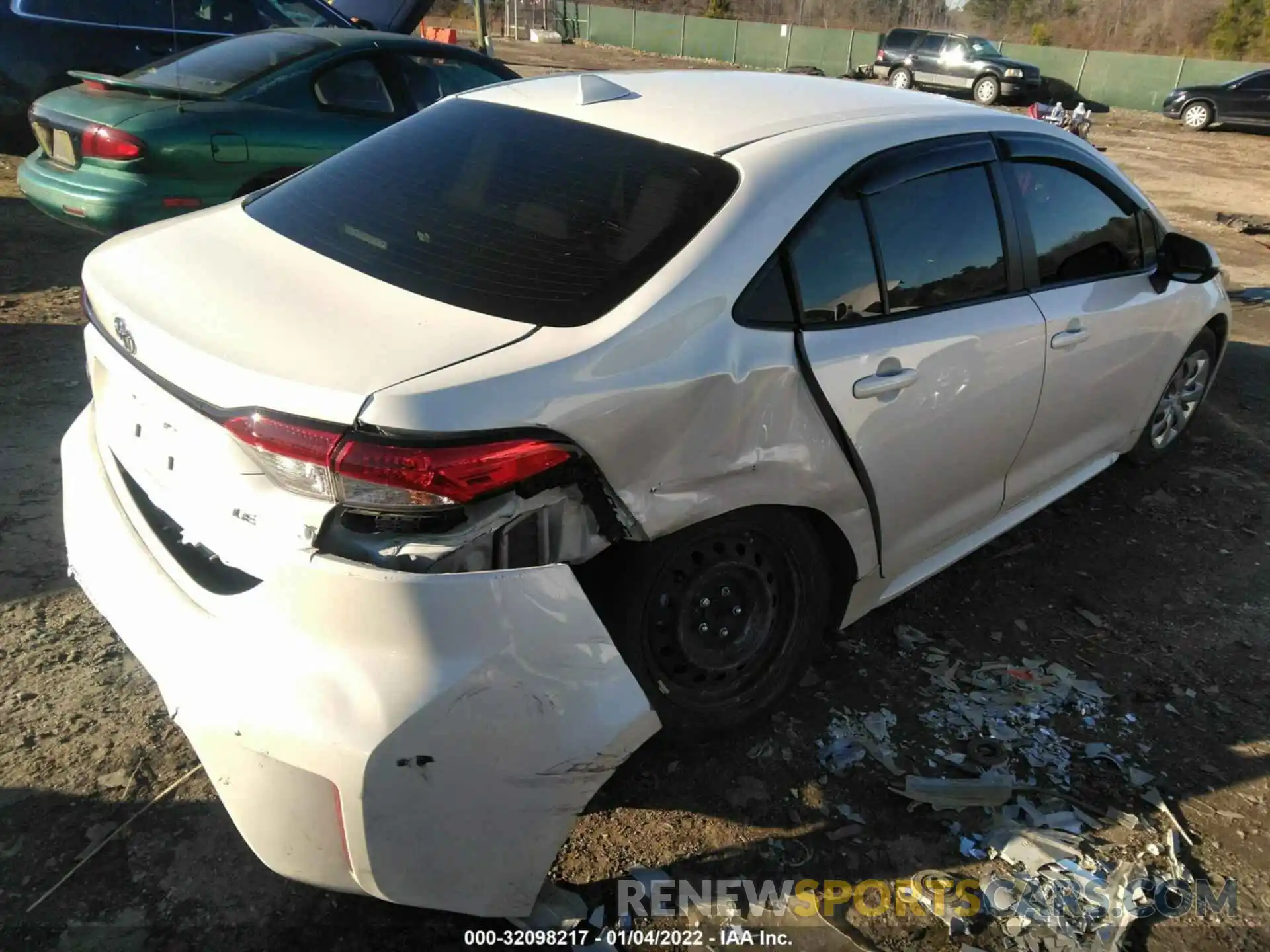 4 Photograph of a damaged car JTDEPMAE9MJ138025 TOYOTA COROLLA 2021