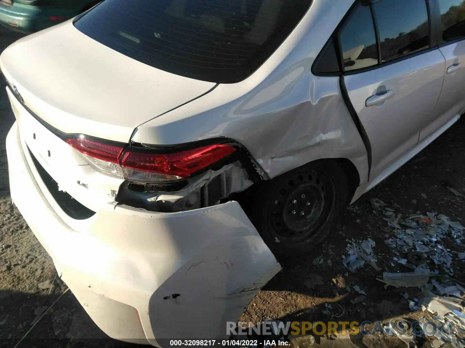 6 Photograph of a damaged car JTDEPMAE9MJ138025 TOYOTA COROLLA 2021