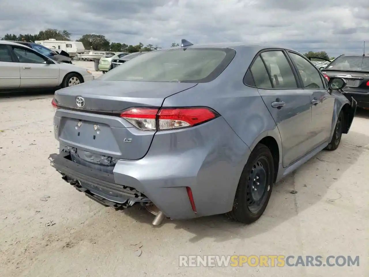 4 Photograph of a damaged car JTDEPMAE9MJ146352 TOYOTA COROLLA 2021