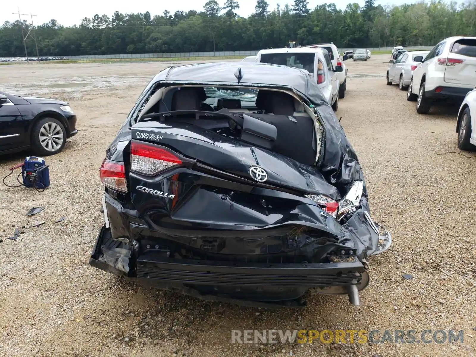 10 Photograph of a damaged car JTDEPMAE9MJ147307 TOYOTA COROLLA 2021