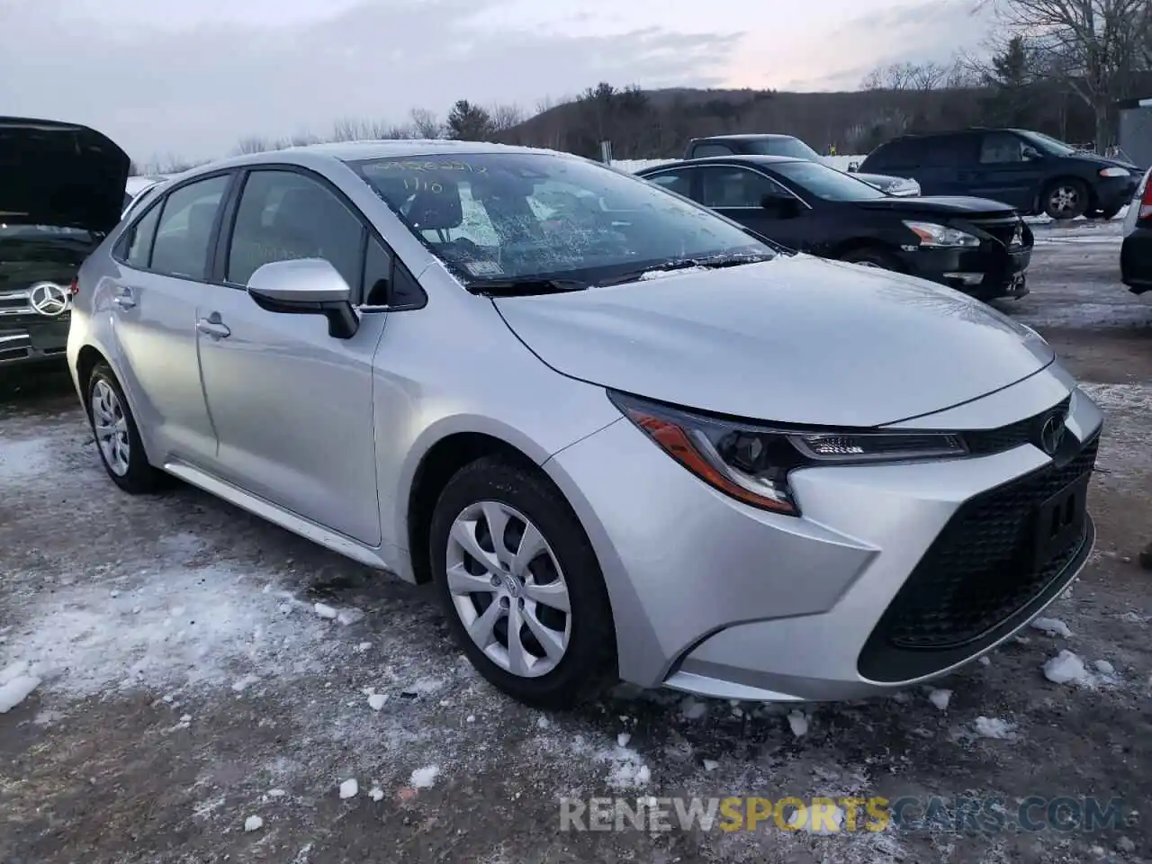 1 Photograph of a damaged car JTDEPMAE9MJ149476 TOYOTA COROLLA 2021