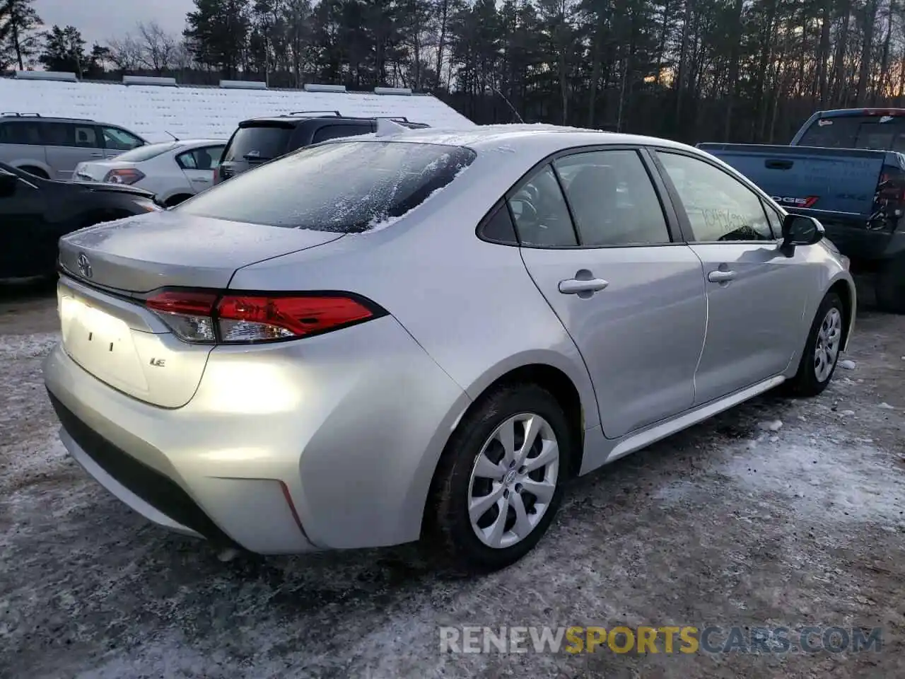 4 Photograph of a damaged car JTDEPMAE9MJ149476 TOYOTA COROLLA 2021