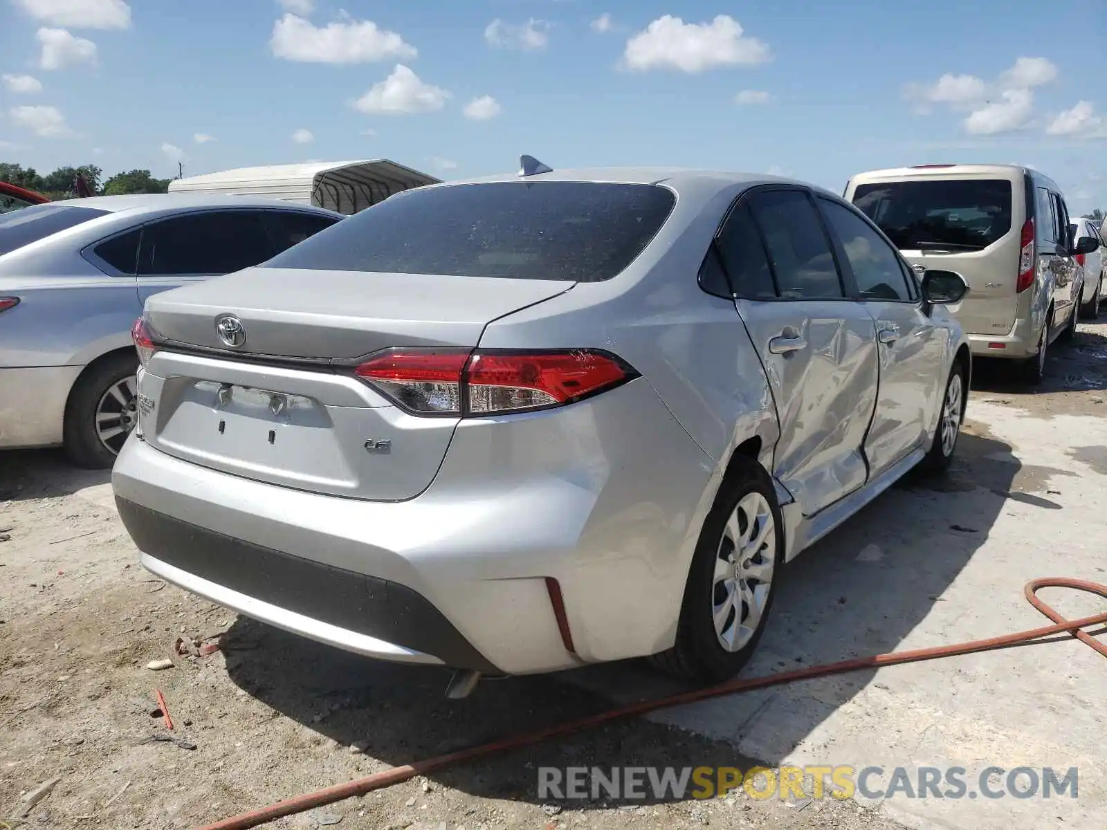 4 Photograph of a damaged car JTDEPMAE9MJ150532 TOYOTA COROLLA 2021