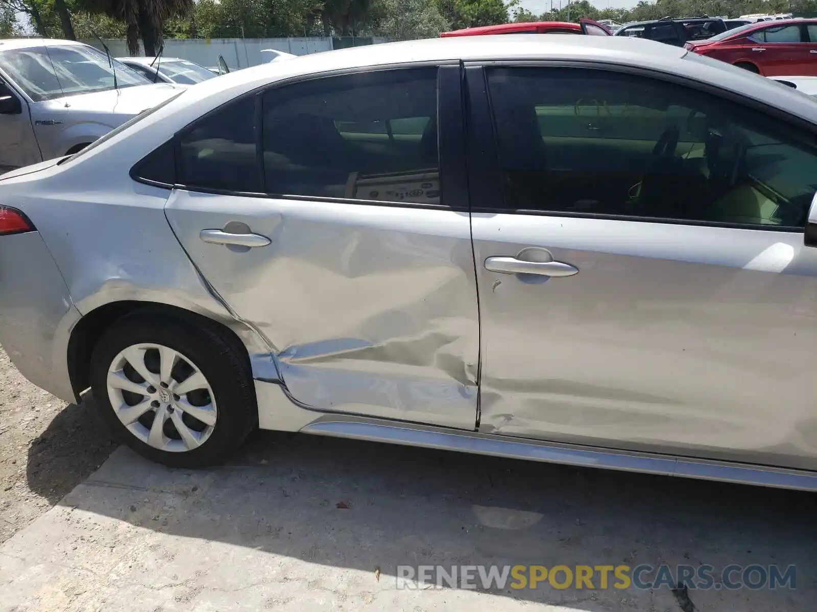 9 Photograph of a damaged car JTDEPMAE9MJ150532 TOYOTA COROLLA 2021