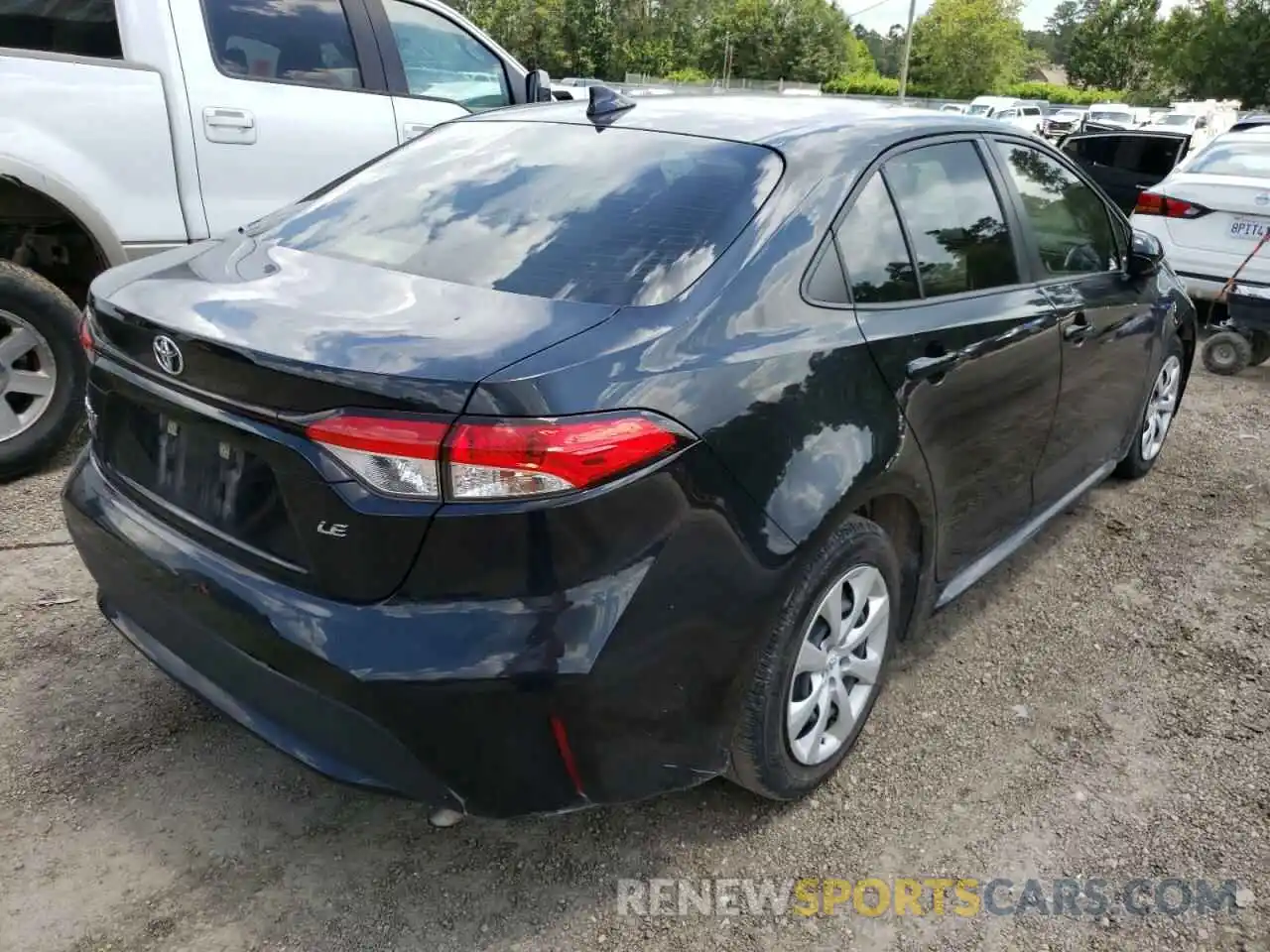 4 Photograph of a damaged car JTDEPMAE9MJ151602 TOYOTA COROLLA 2021