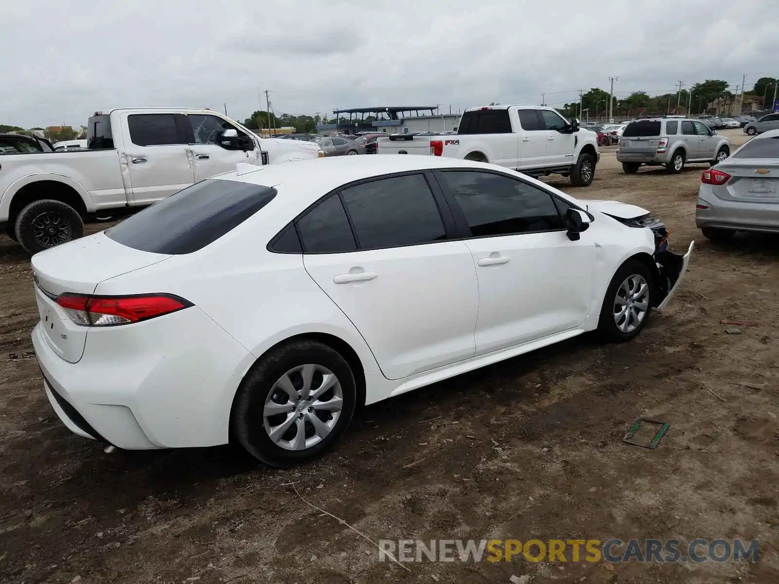 4 Photograph of a damaged car JTDEPMAE9MJ166861 TOYOTA COROLLA 2021