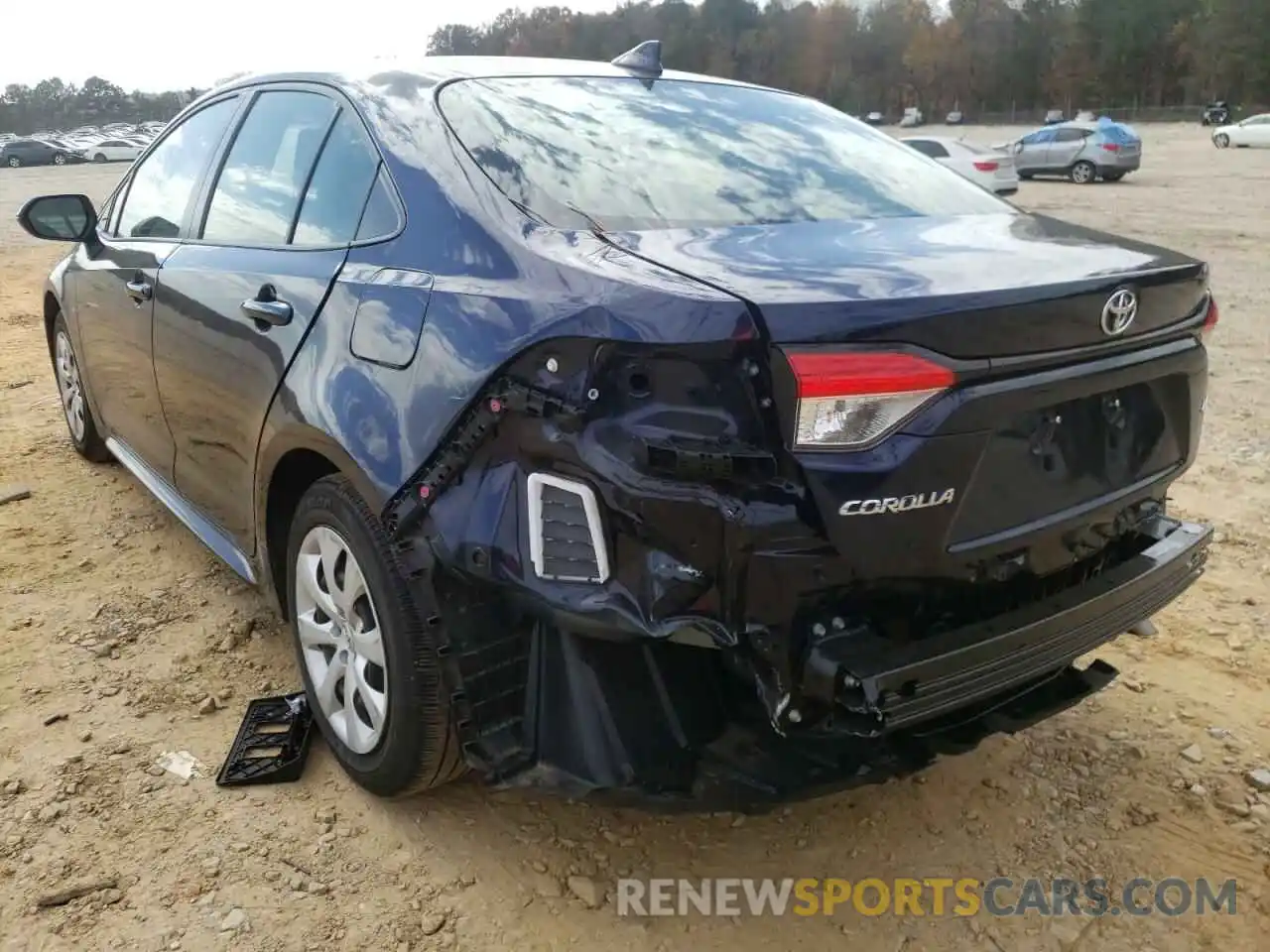 3 Photograph of a damaged car JTDEPMAE9MJ167329 TOYOTA COROLLA 2021